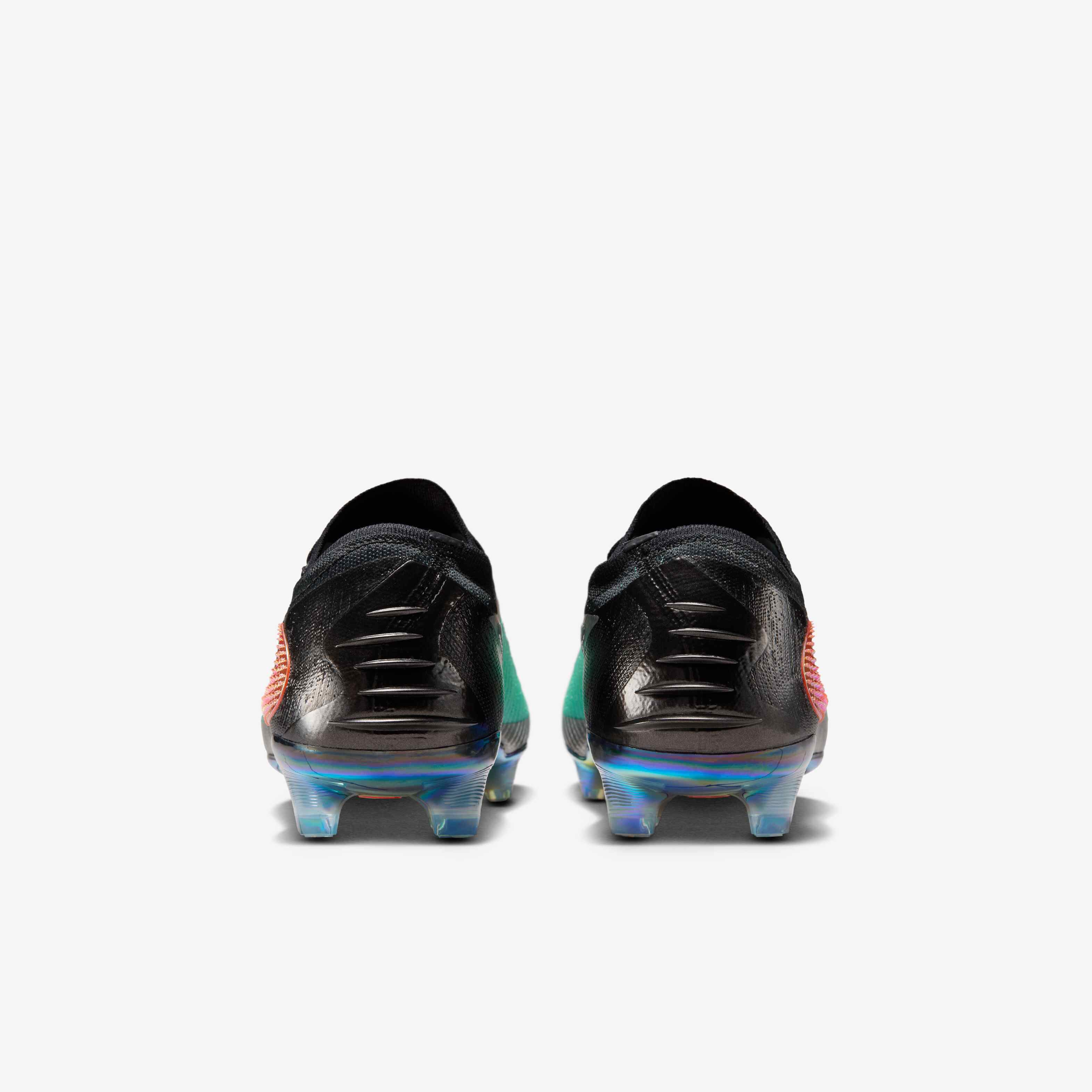 Buy Nike Phantom 6 Low Elite Firm-Ground Football Boot - Chrome