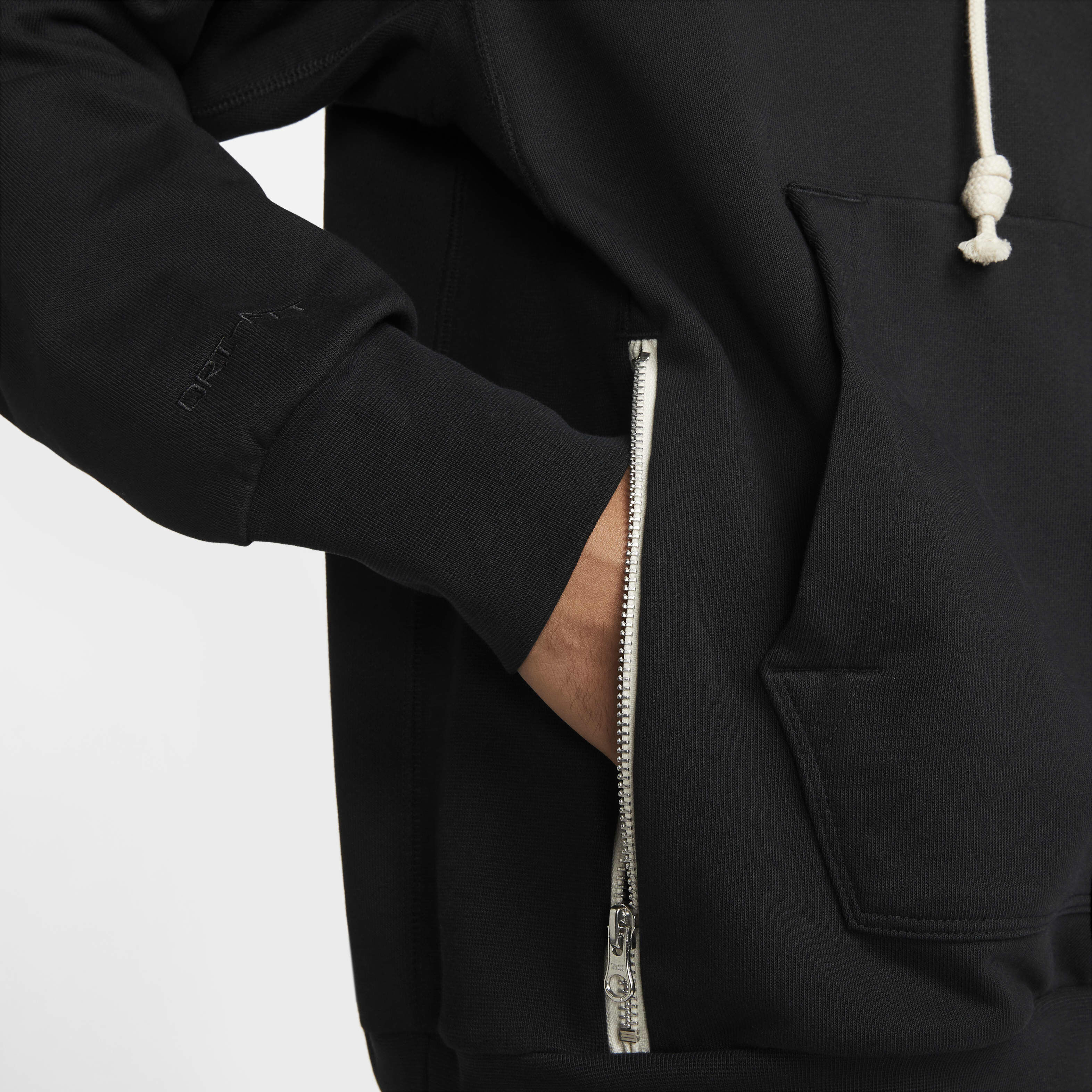 نايكي دراي-فت ستاندرد ايشيو image number 4