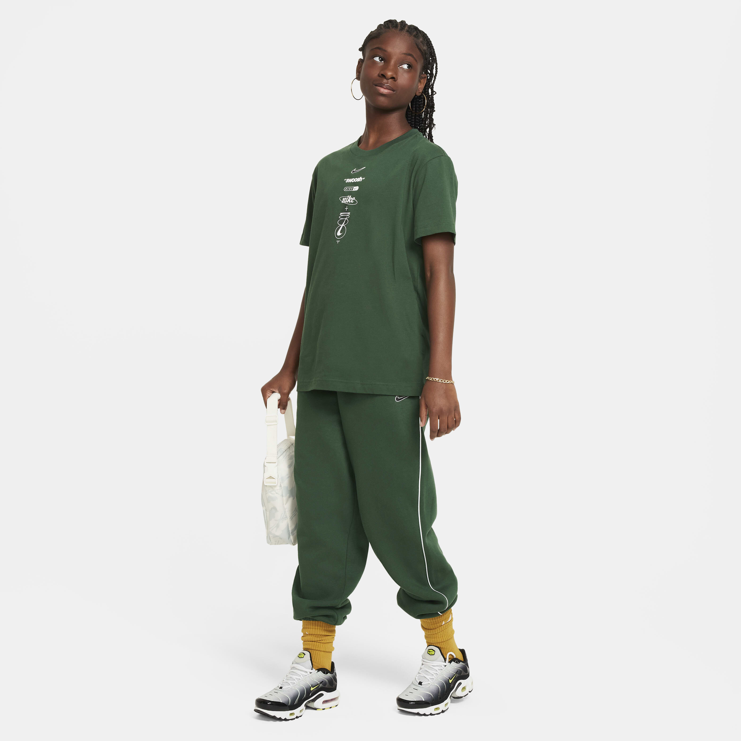 نايكي سبورتسوير image number 4