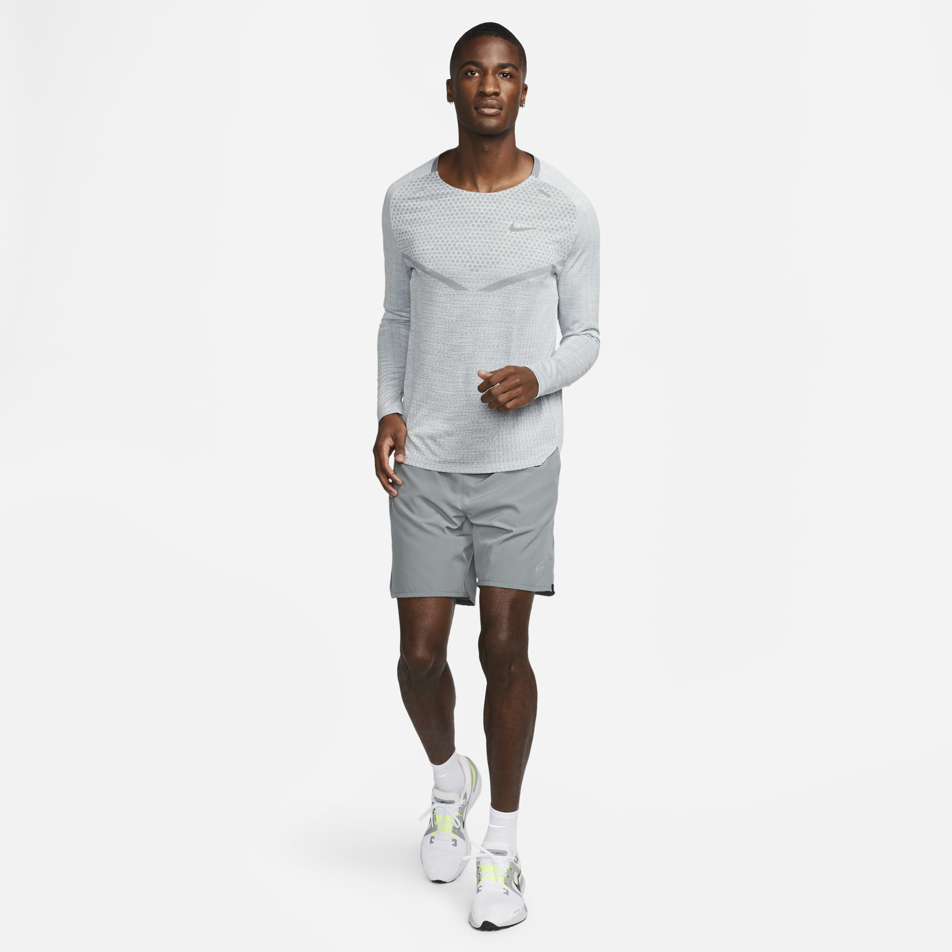 Nike Challenger image number 6