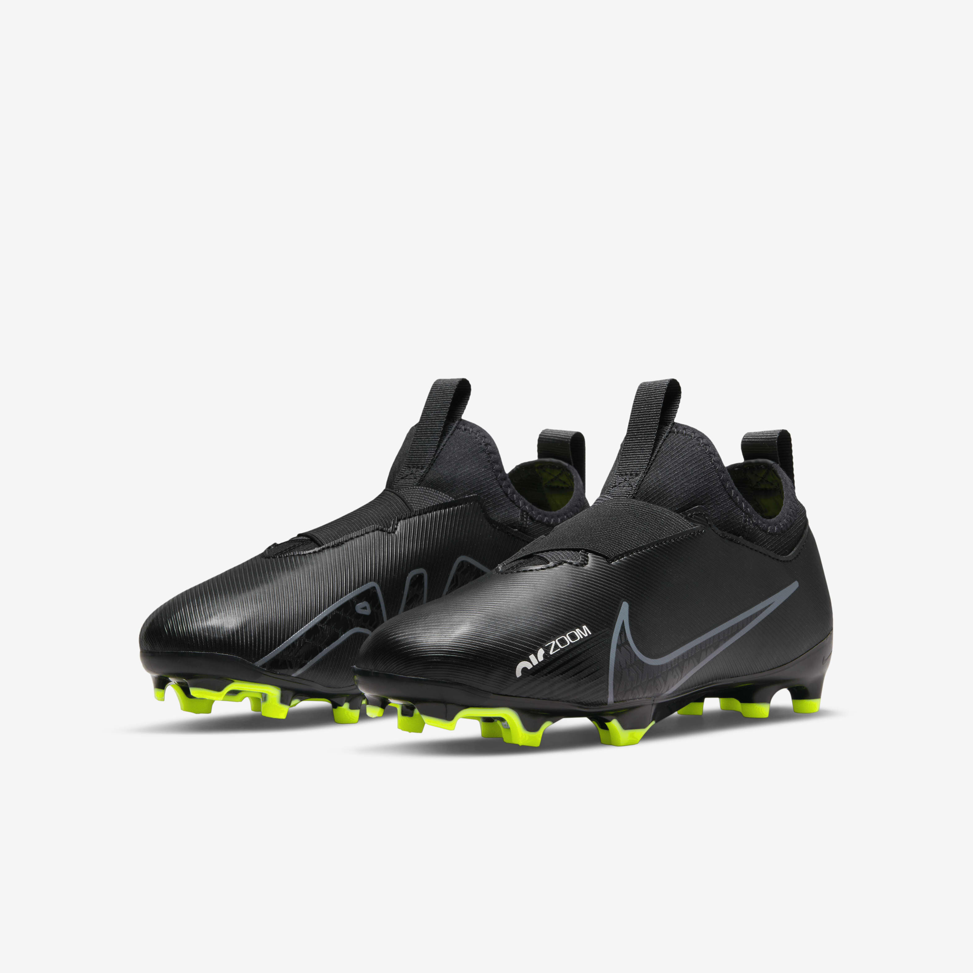 Nike Jr. Mercurial Vapor 15 Academy image number 4