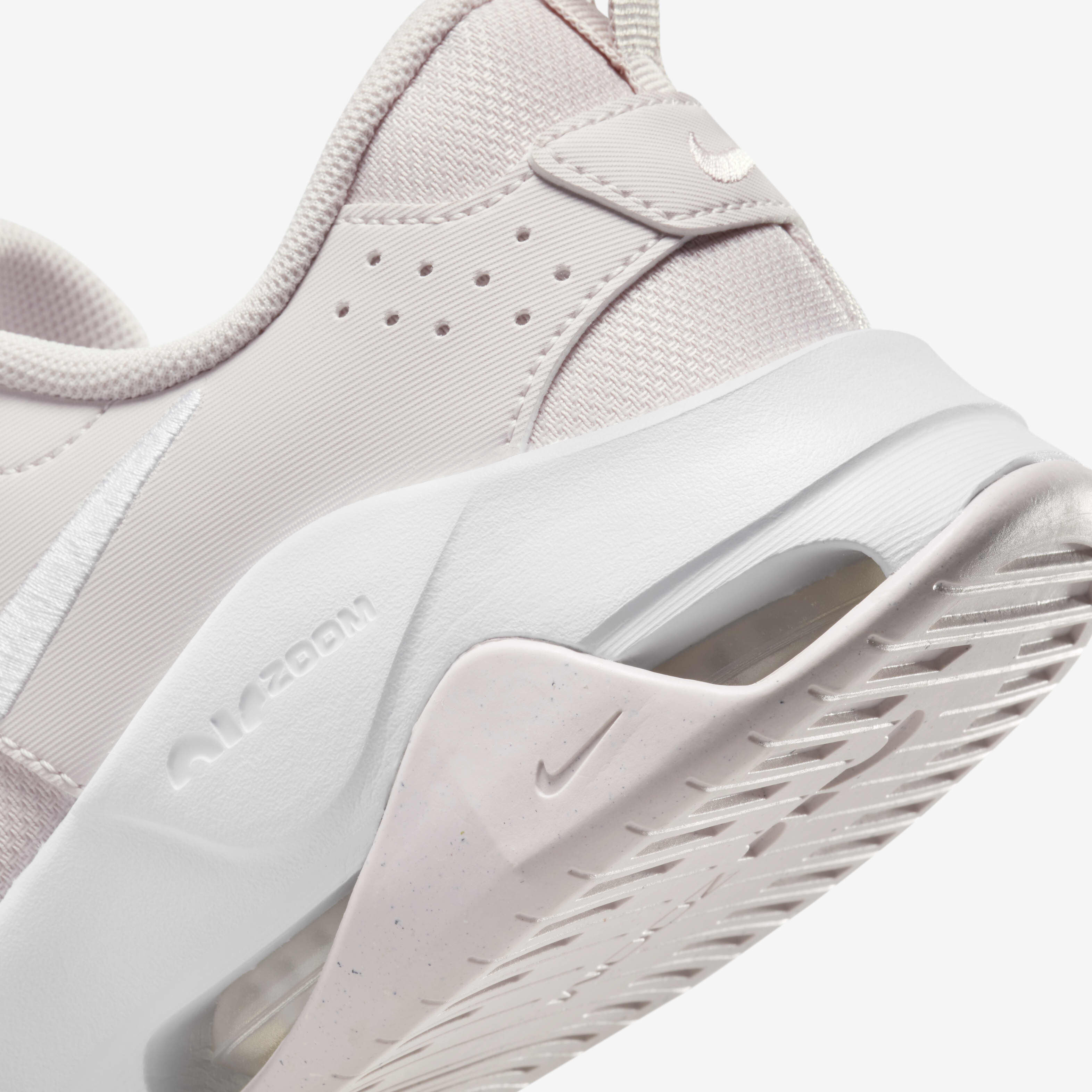 Nike gym air bella 2 store