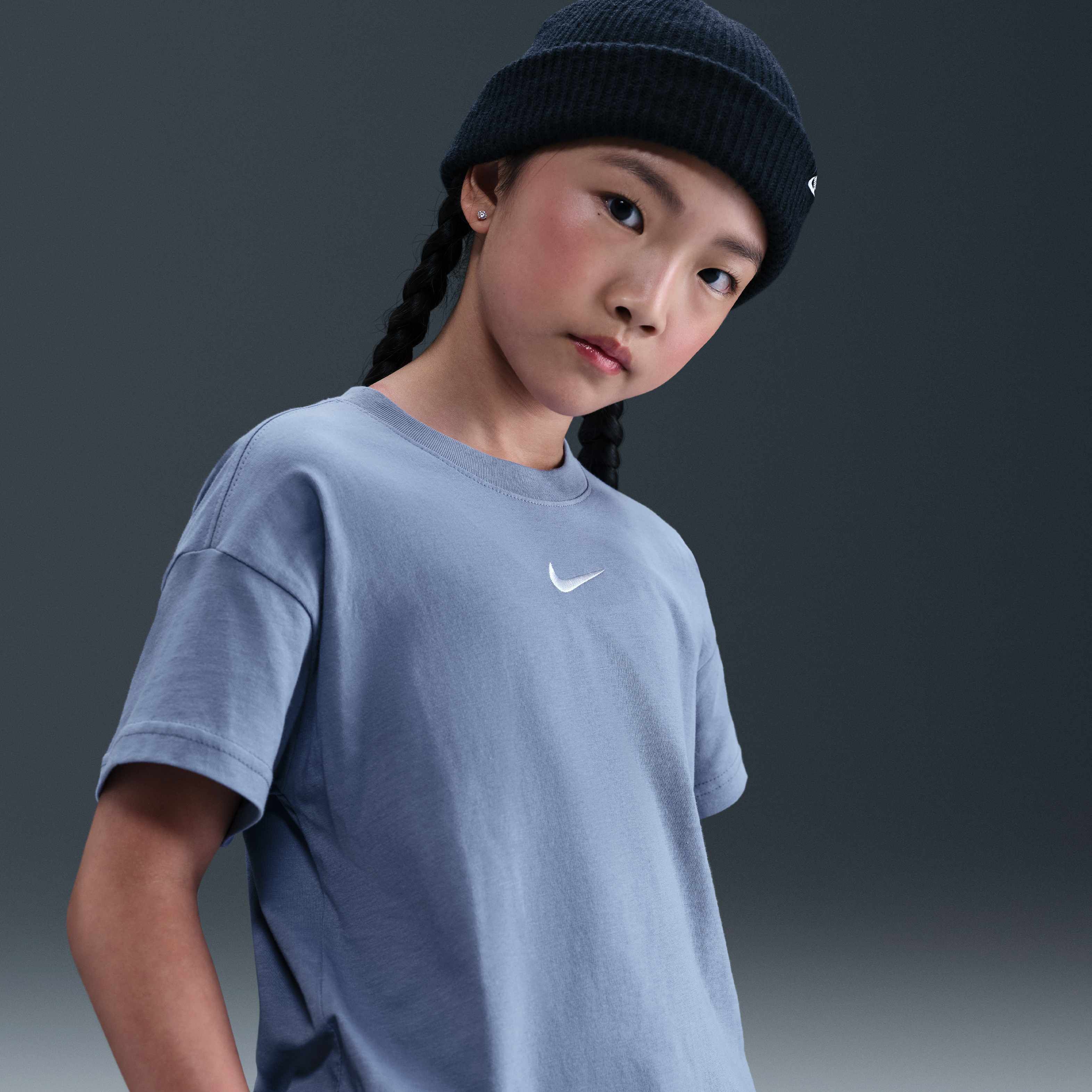 نايكي سبورتسوير ايسنشال image number 0