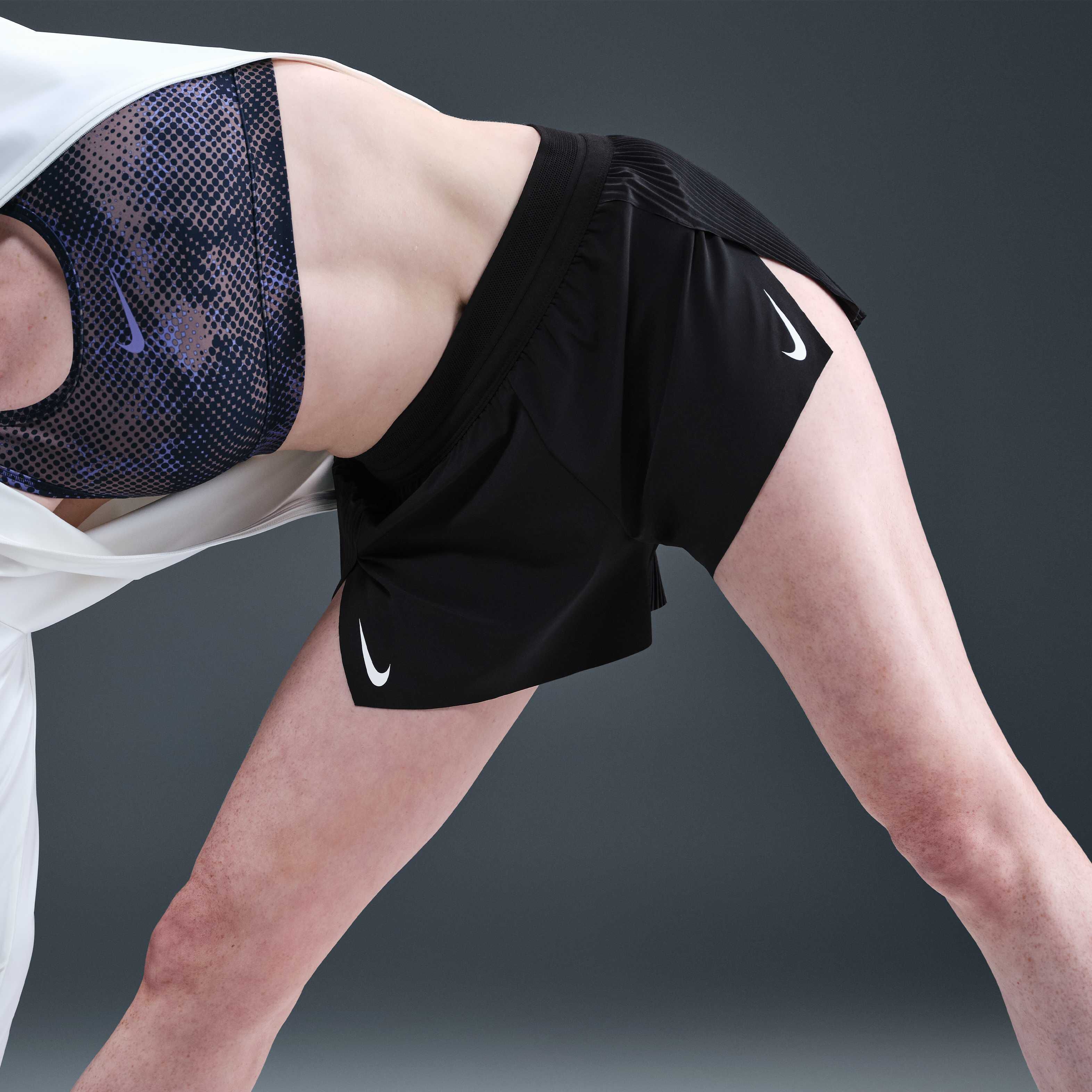 Nike AeroSwift image number 4