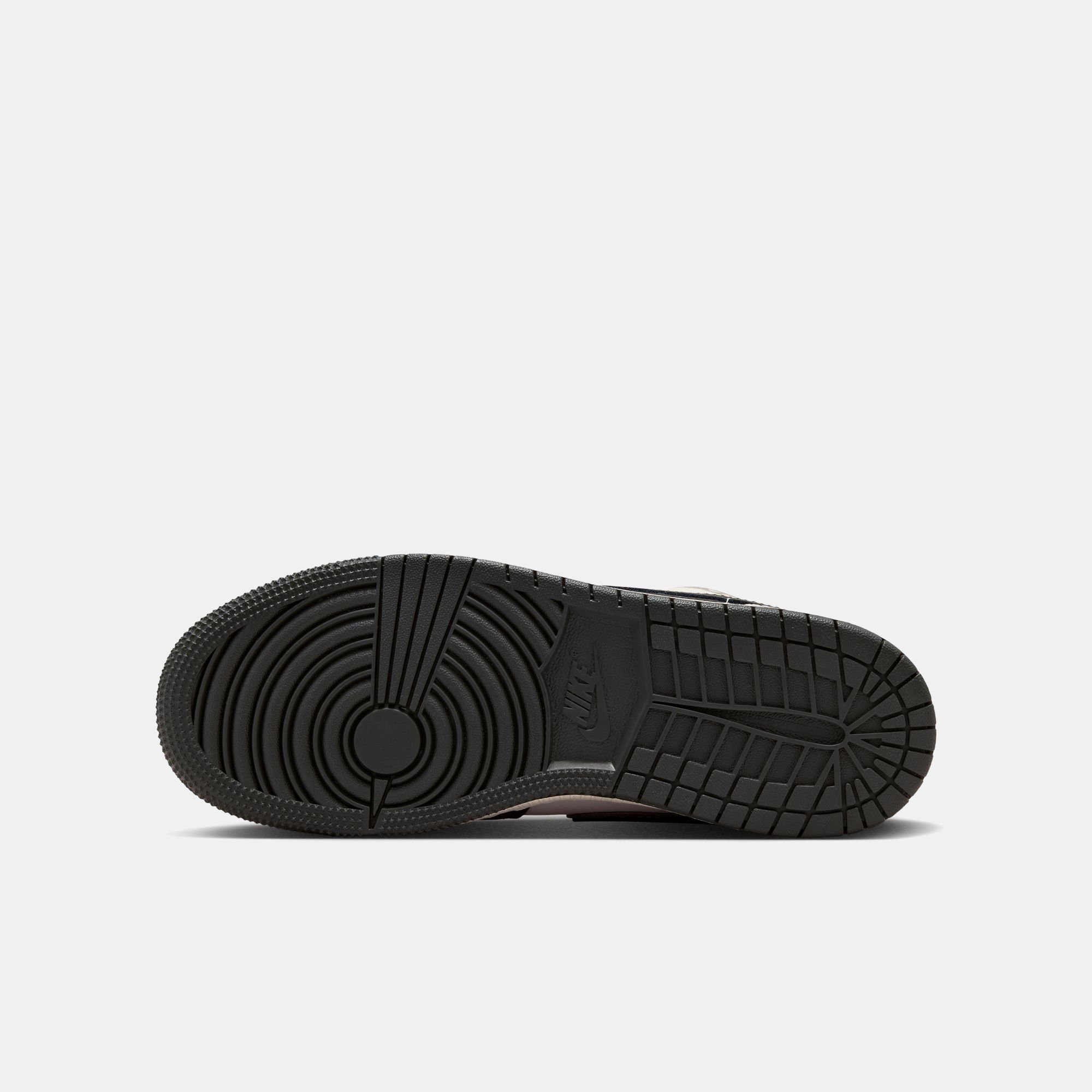 Air Jordan 1 Low SE image number 7