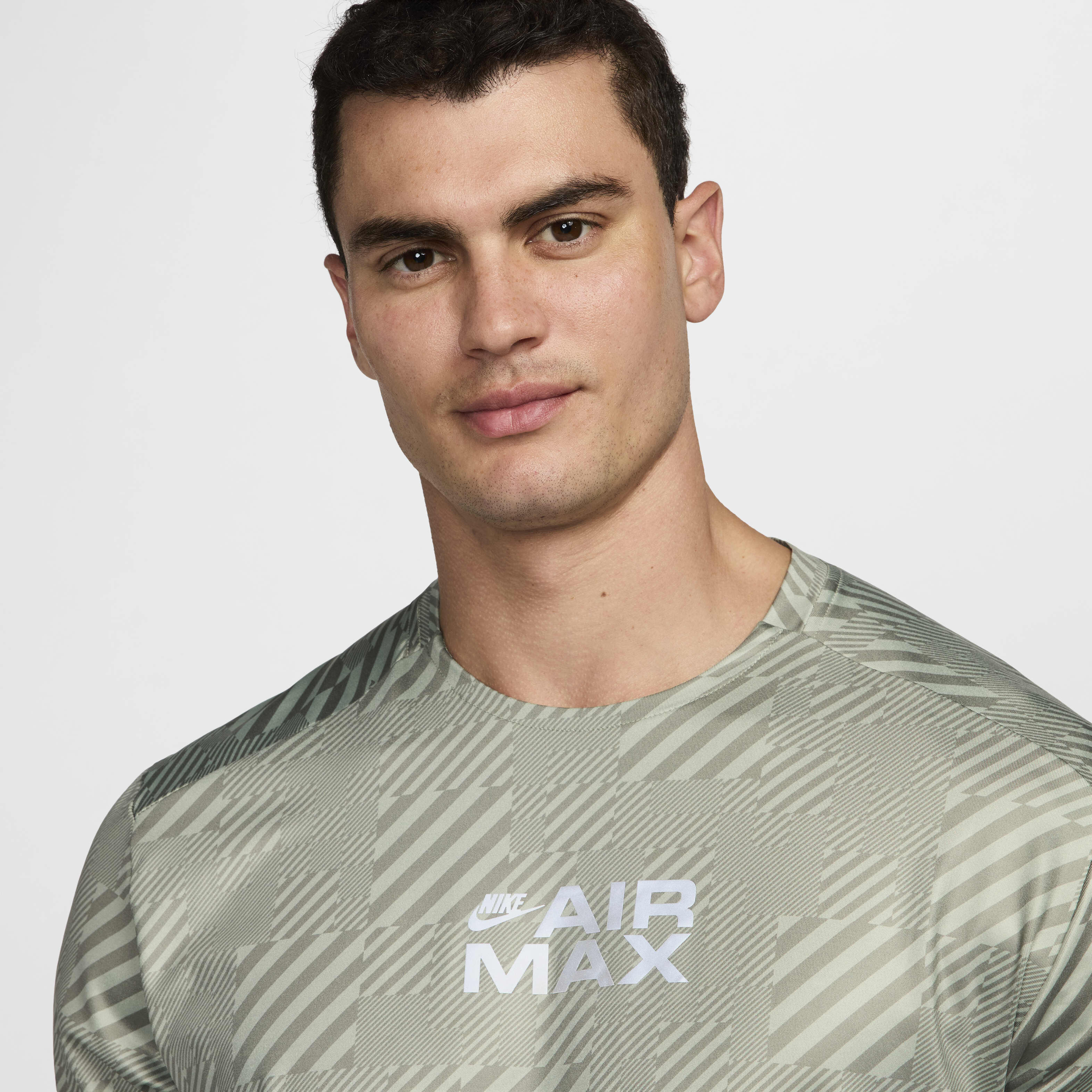 Nike Air Max image number 2