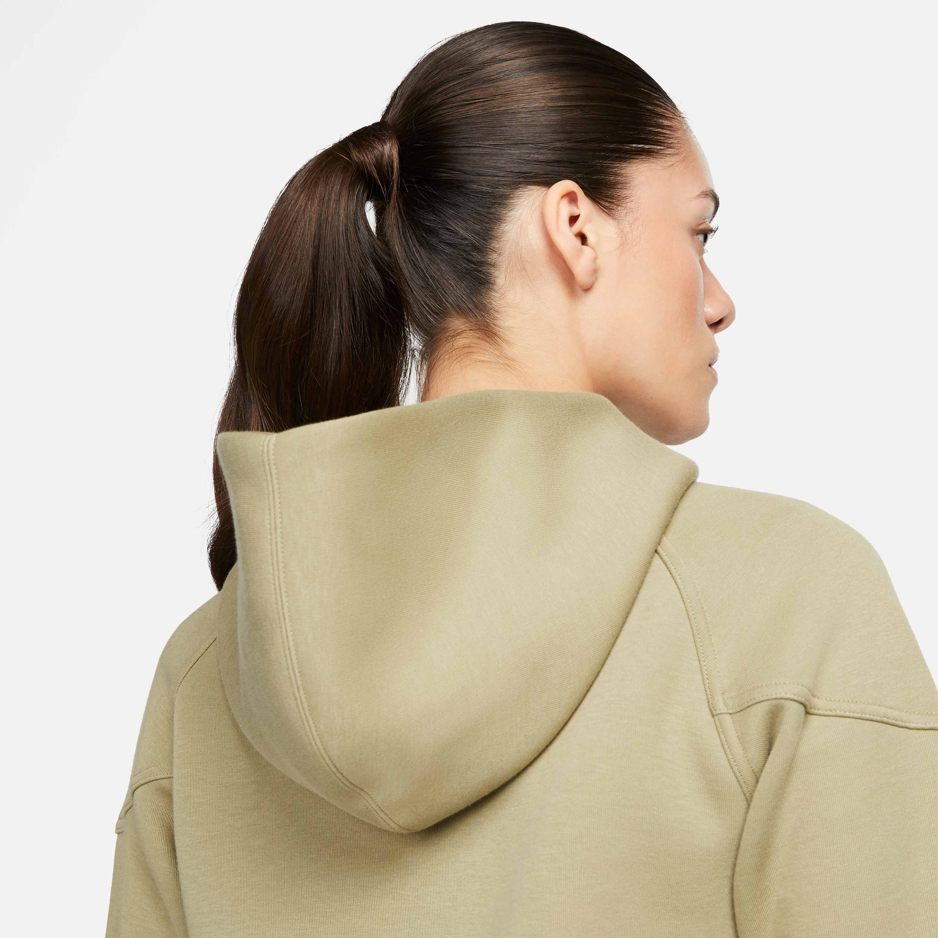 نايكي سبورتسوير تك فليس ويندرانر image number 5