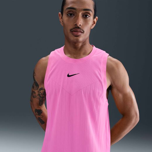 ملابس رياضة التنس-نايكي, نايكي كورت سلام, تيشيرت التنس دراي-فت ADV بلا أكمام للرجال