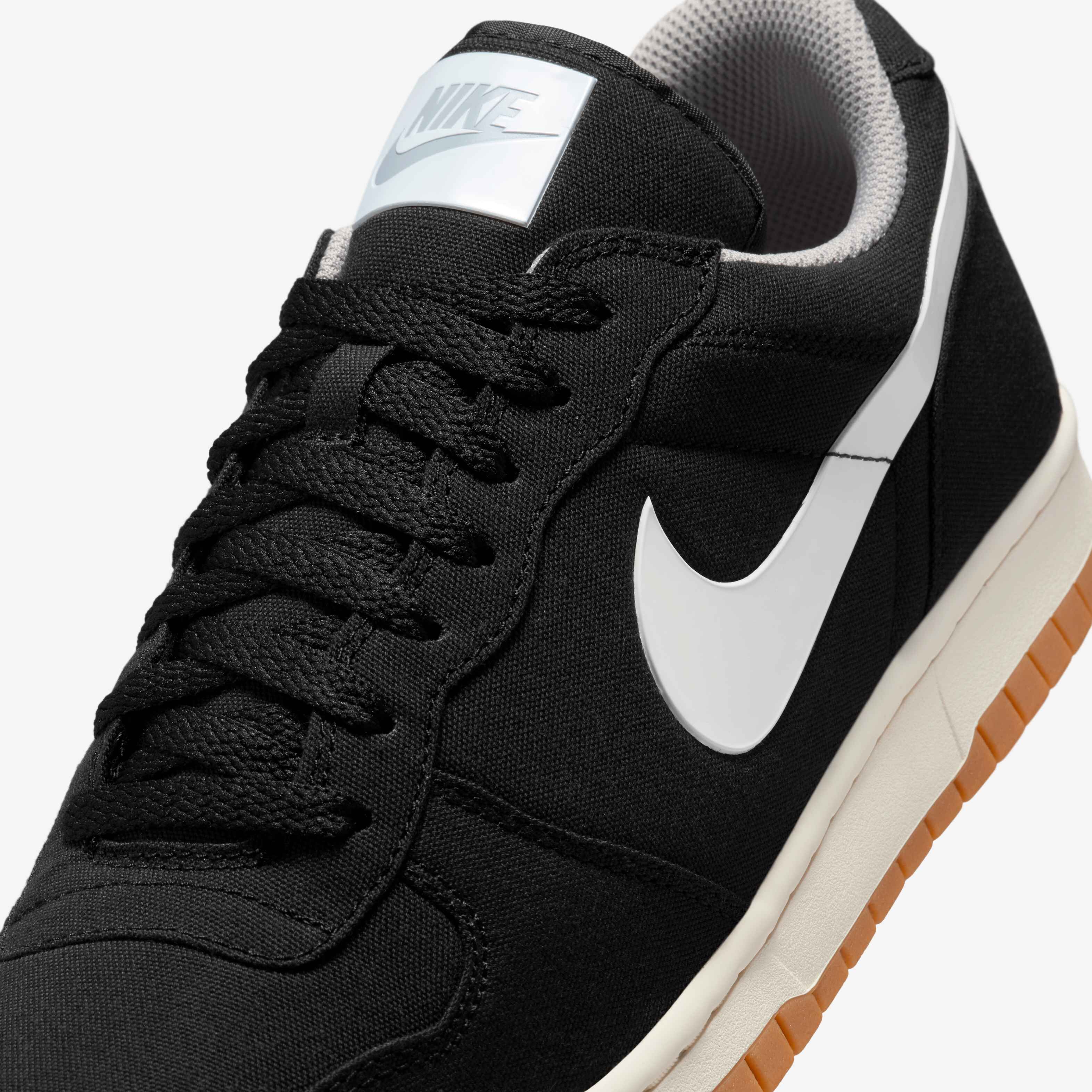 Nike Big Low Luxe image number 6