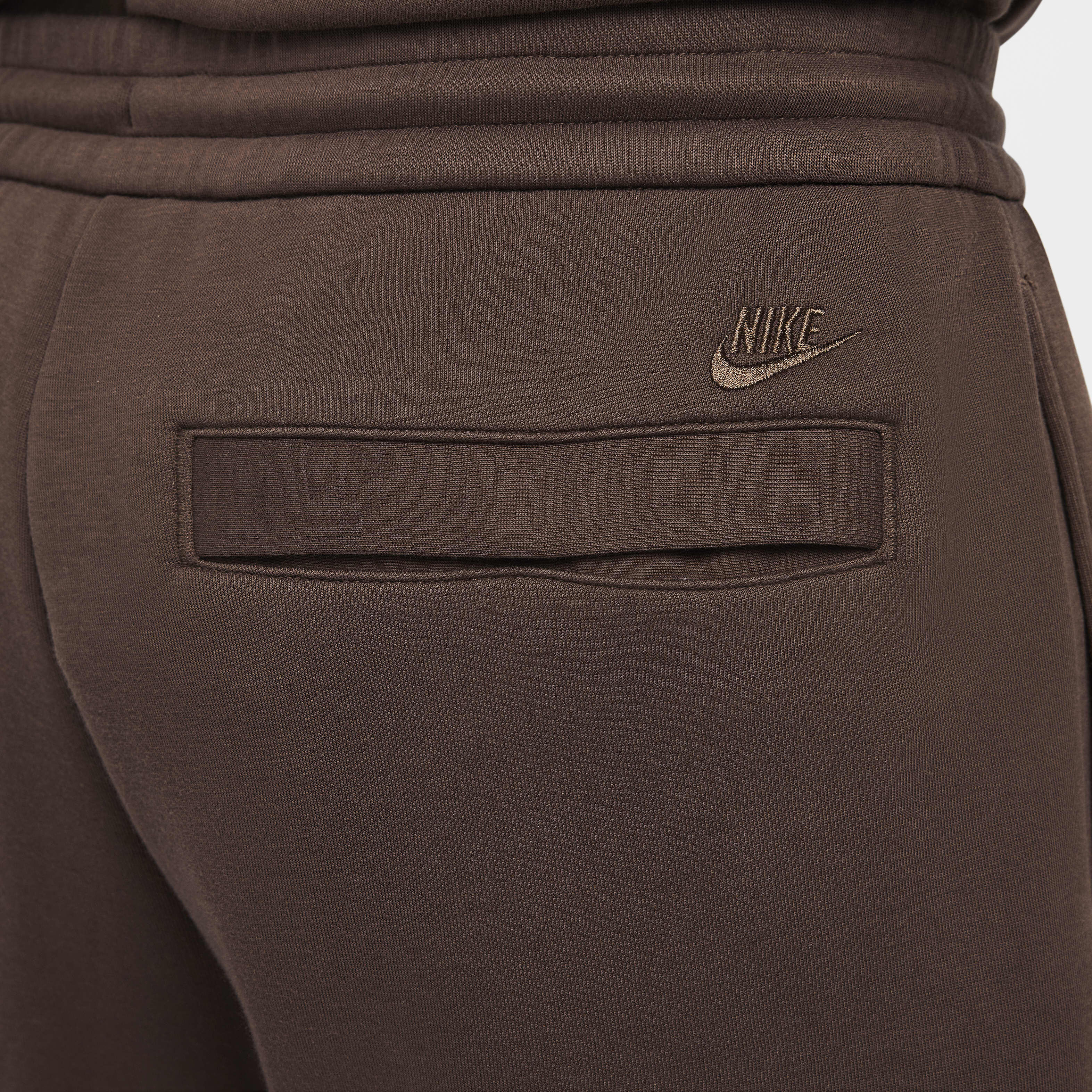 نايكي تك image number 3