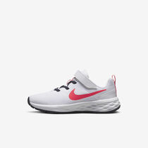 Nike Revolution 6