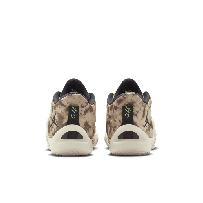 Shop Tatum 1 Older Kids Shoes Nike UAE