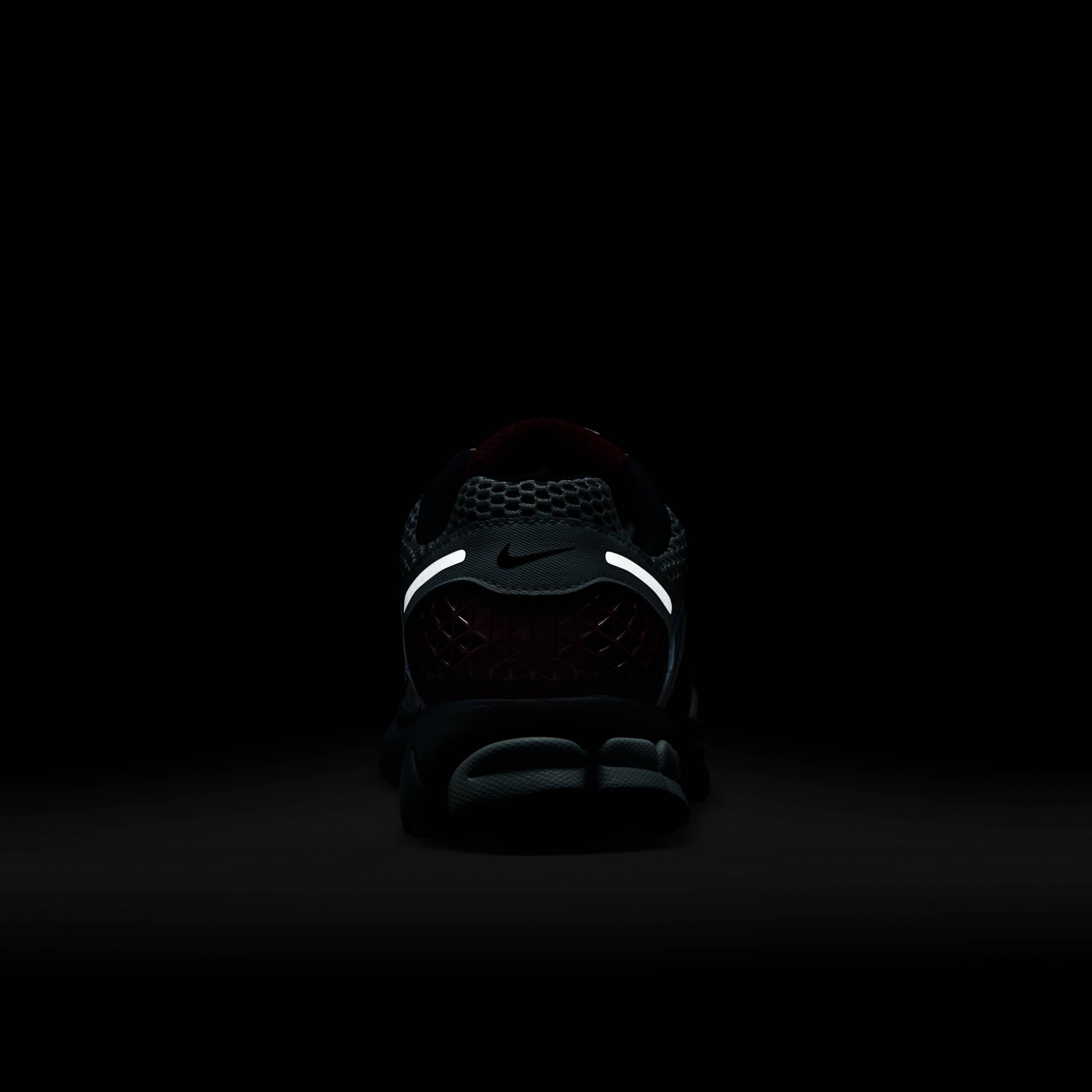 Nike Zoom Vomero 5 image number 9