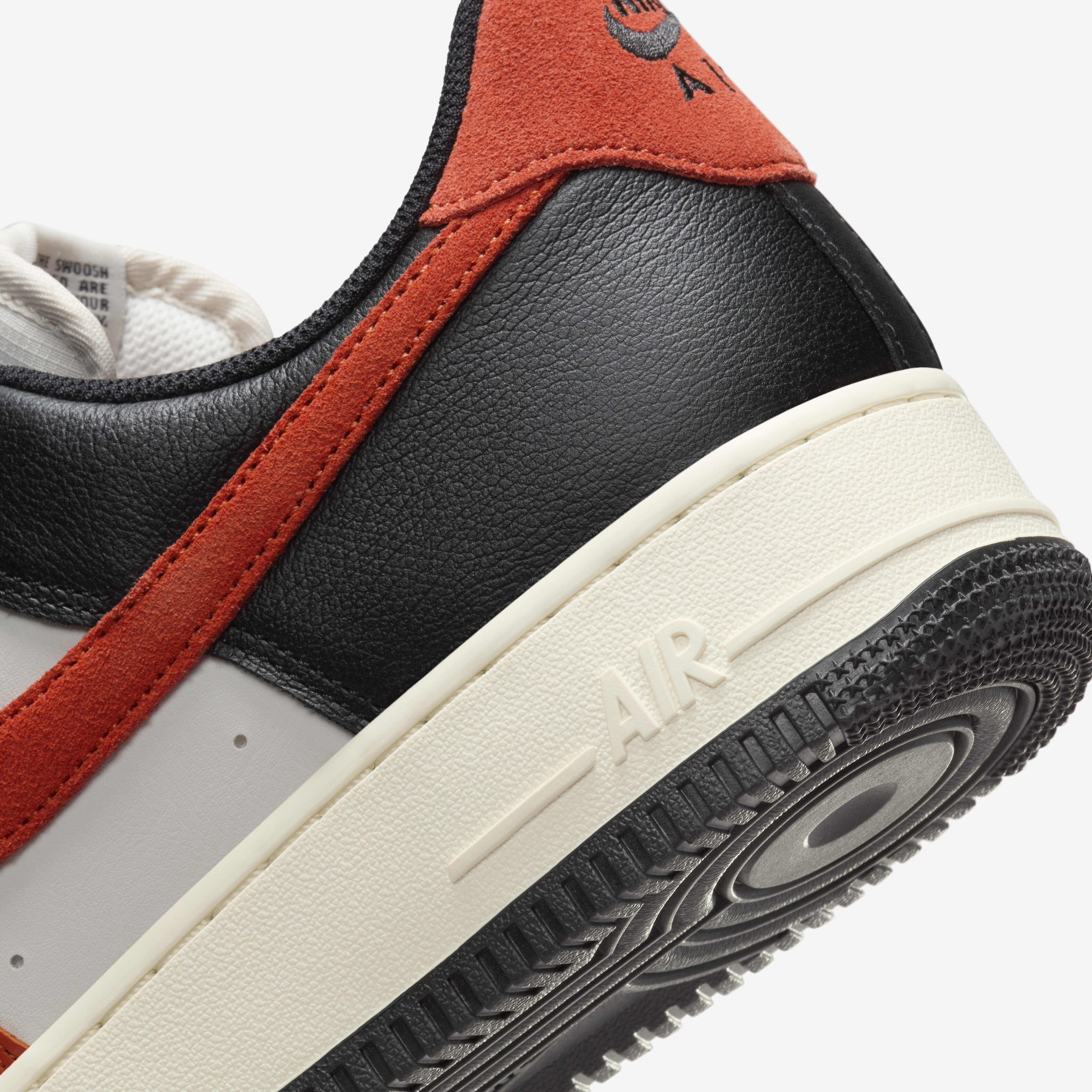 Nike Air Force 1 '07 LV8 image number 7