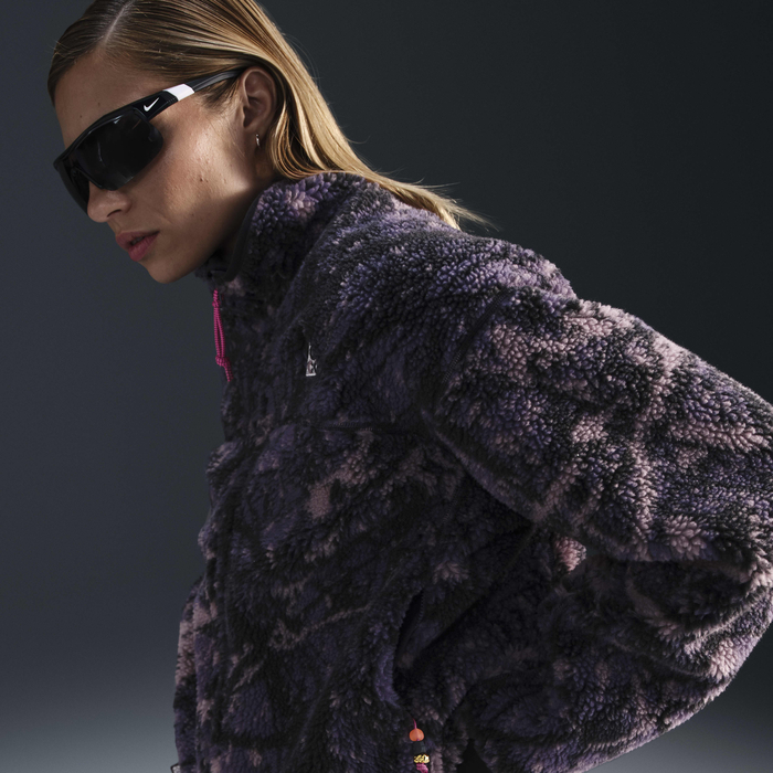 نايكي ايه سي جي 'كانويل جلايسر' image number 1 نايكي ايه سي جي 'كانويل جلايسر' image number 1