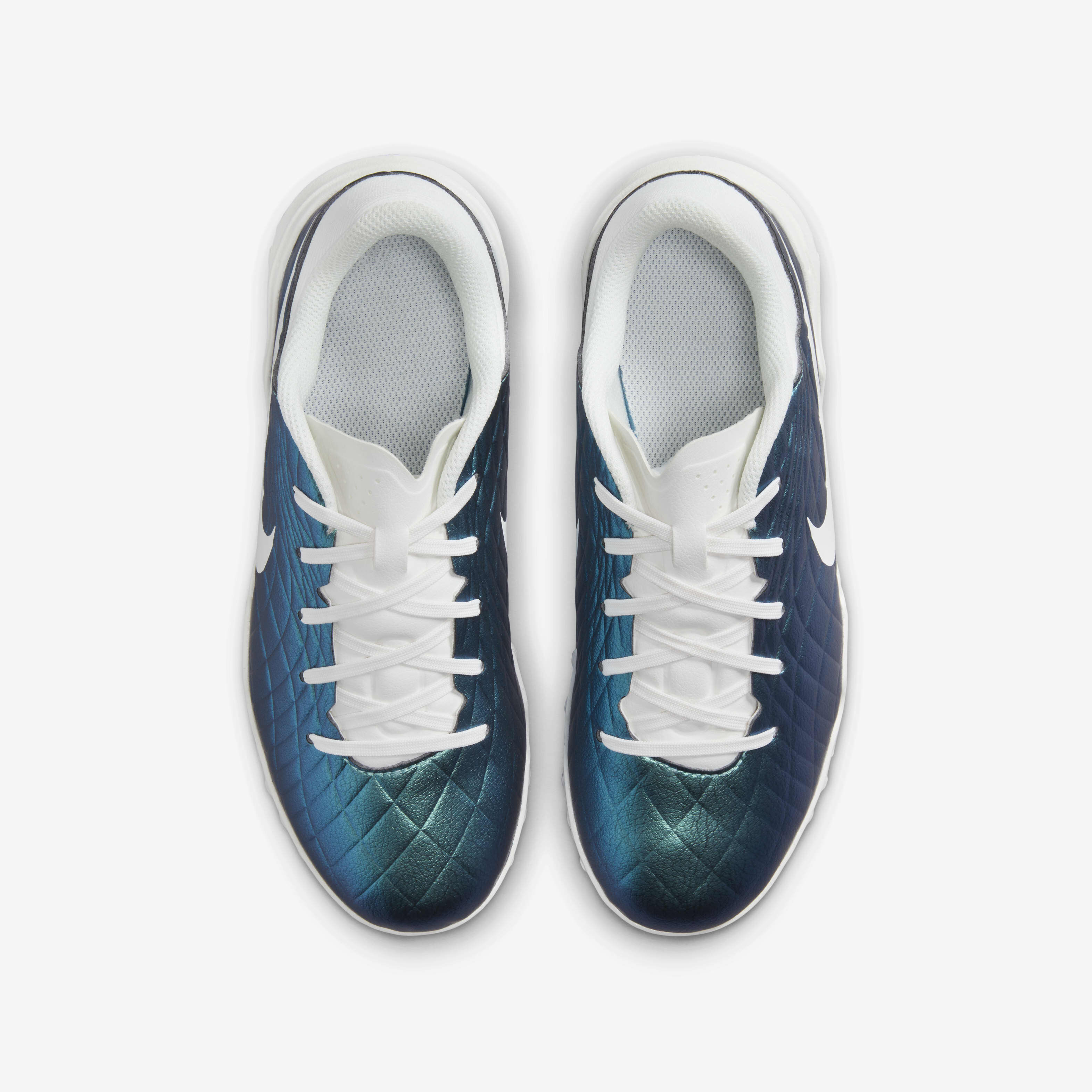 Nike Jr. Tiempo Emerald Legend 10 Academy image number 3