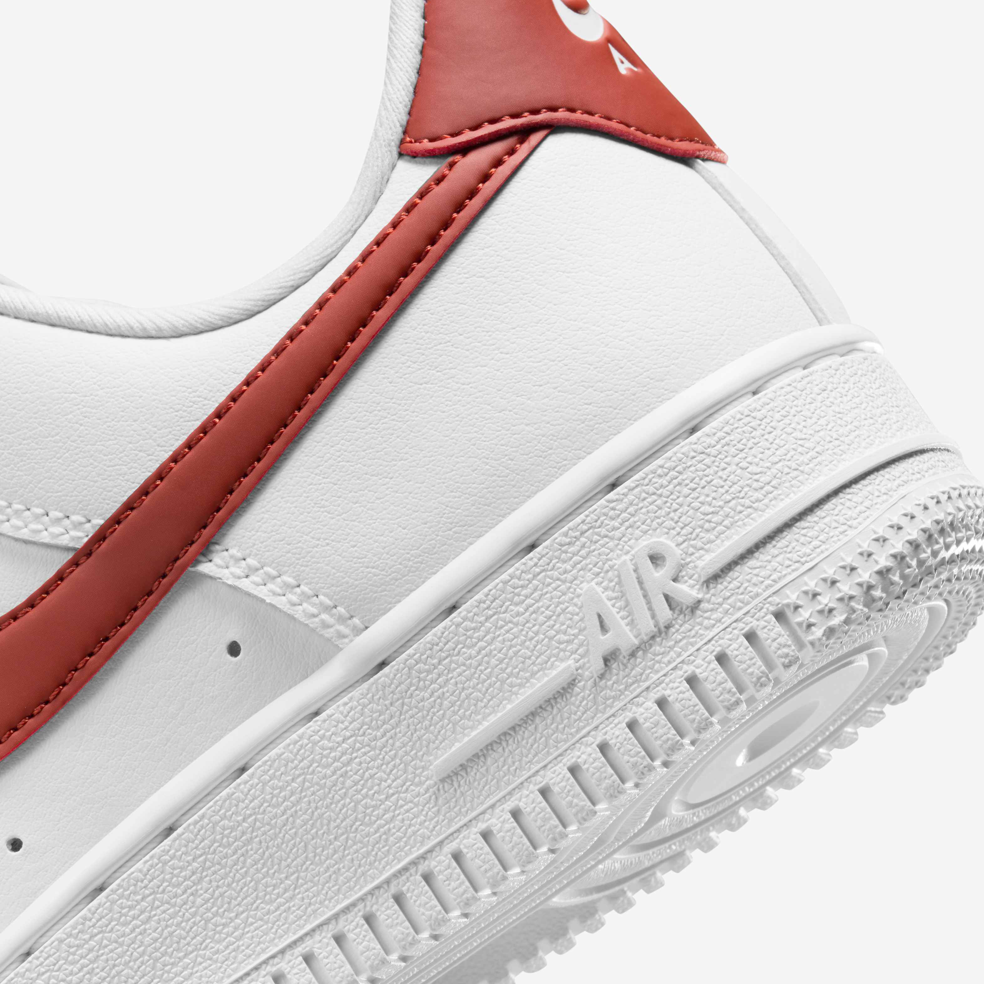 حذاء اير فورس 1 لو image number 7