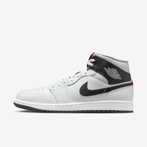 اير جوردن 1 ميد