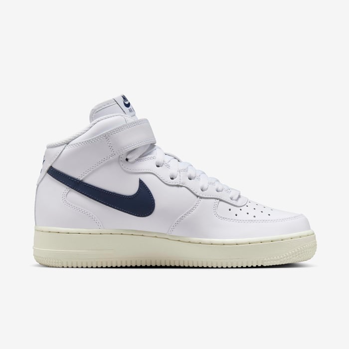 Nike Air Force 1 '07 Mid image number 2 Nike Air Force 1 '07 Mid image number 2