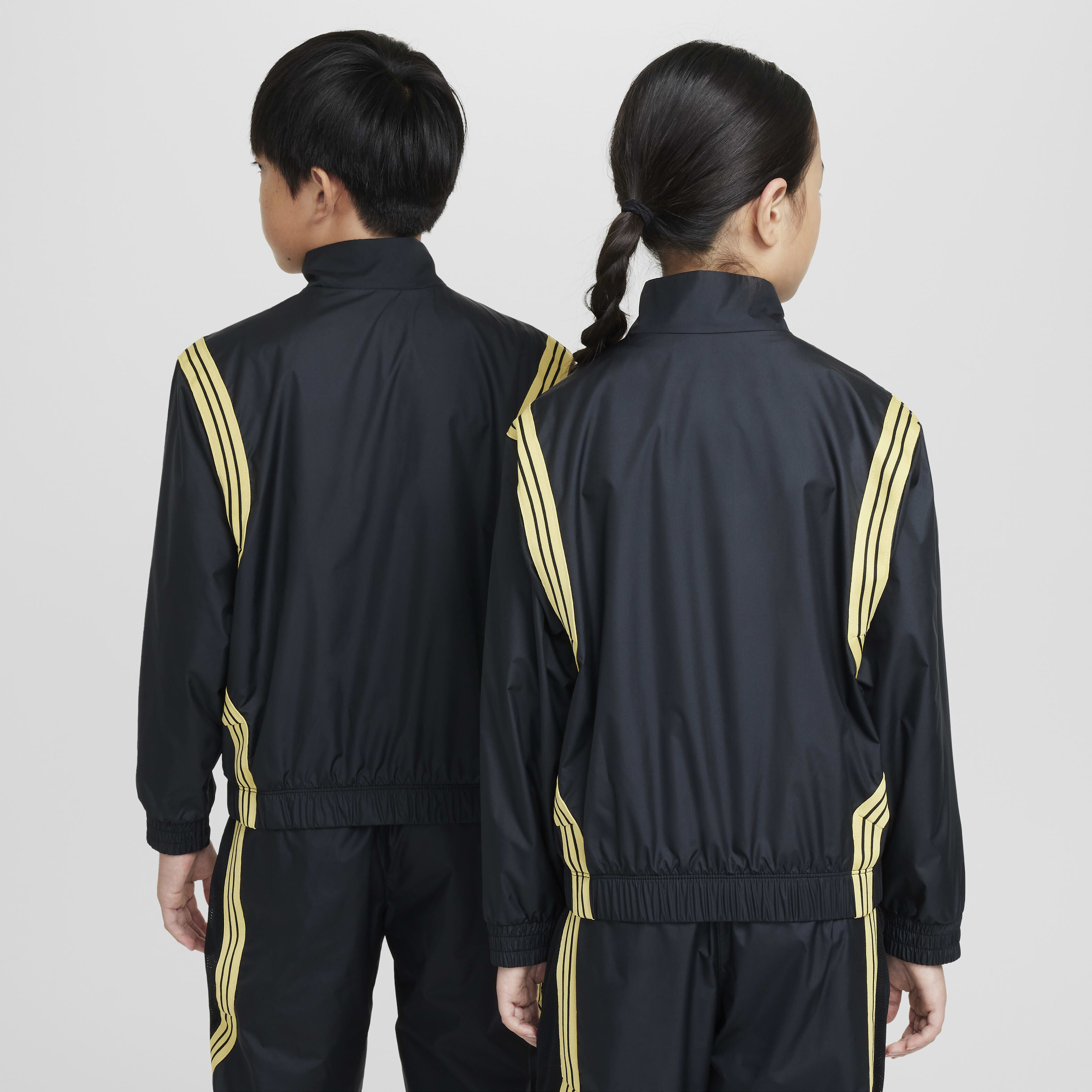 Nike Crossover image number 1