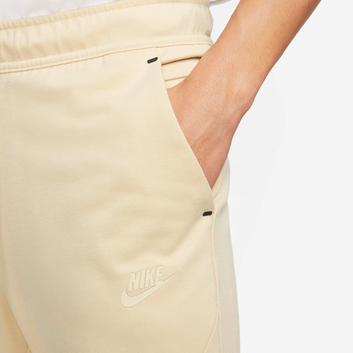 Nike Sportswear Tech Fleece Lightweight image number 2 Nike Sportswear Tech Fleece Lightweight image number 2