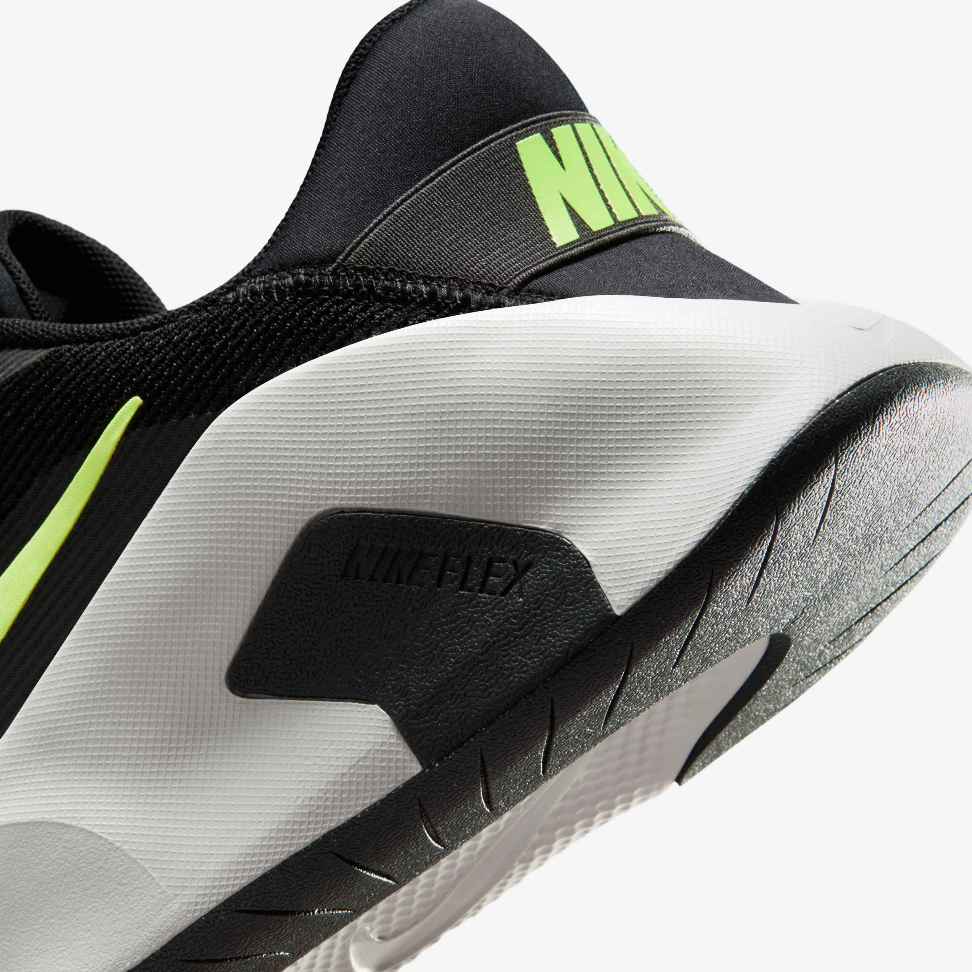 Nike Flex Train image number 7