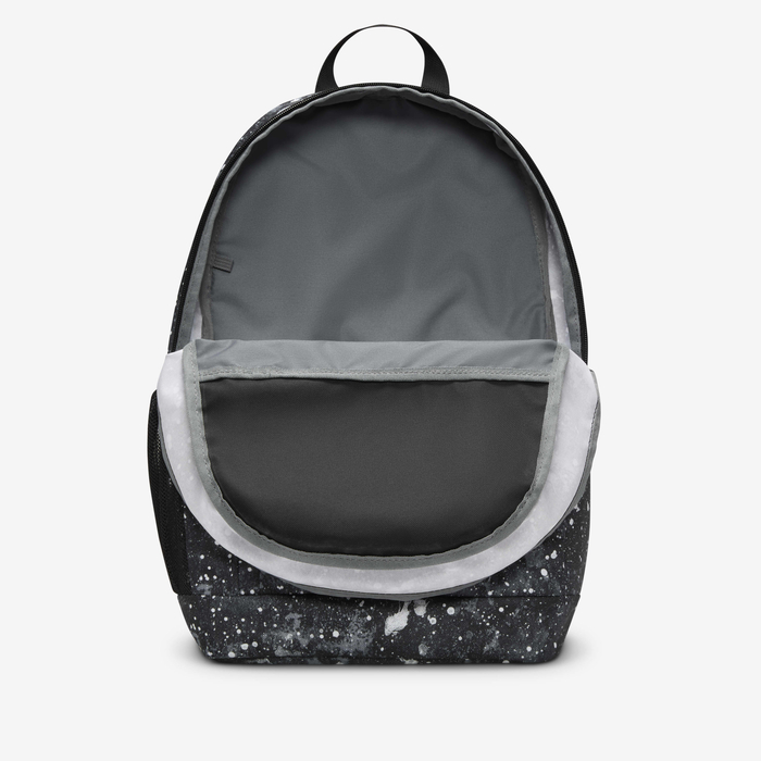 Nike image number 4 Nike image number 4