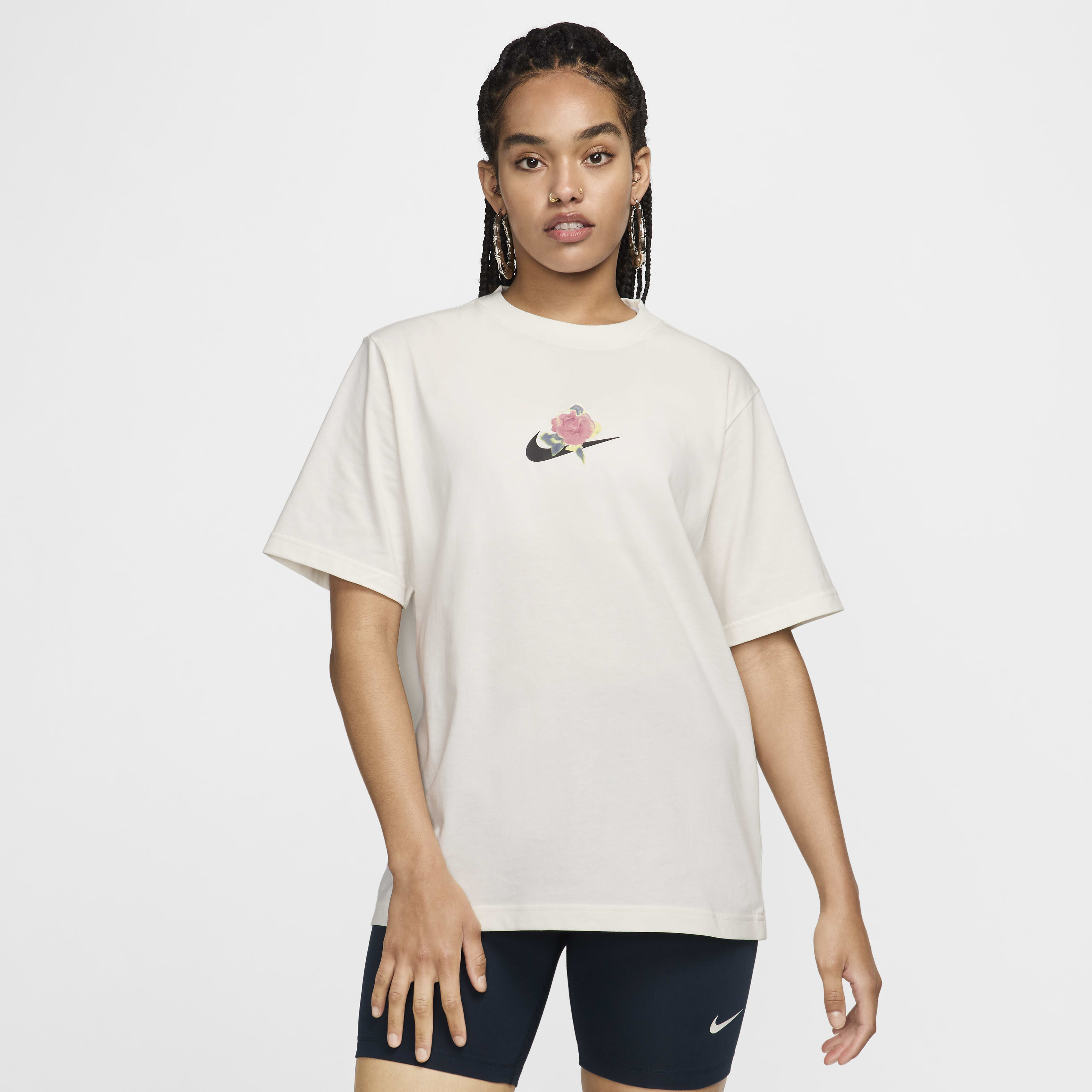Nike Sportswear Women's Artist Collection image number 1