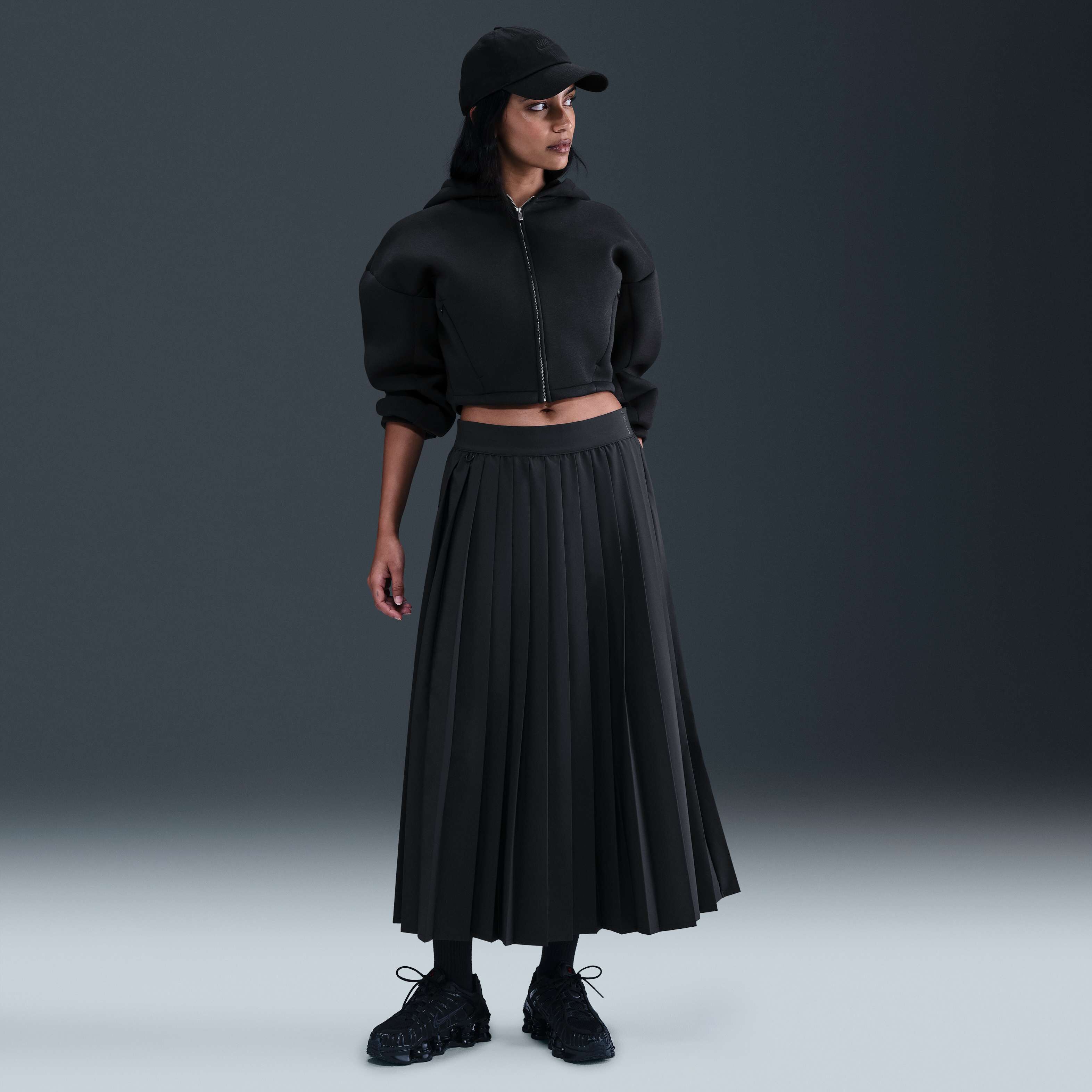 نايكي سبورتسوير image number 3