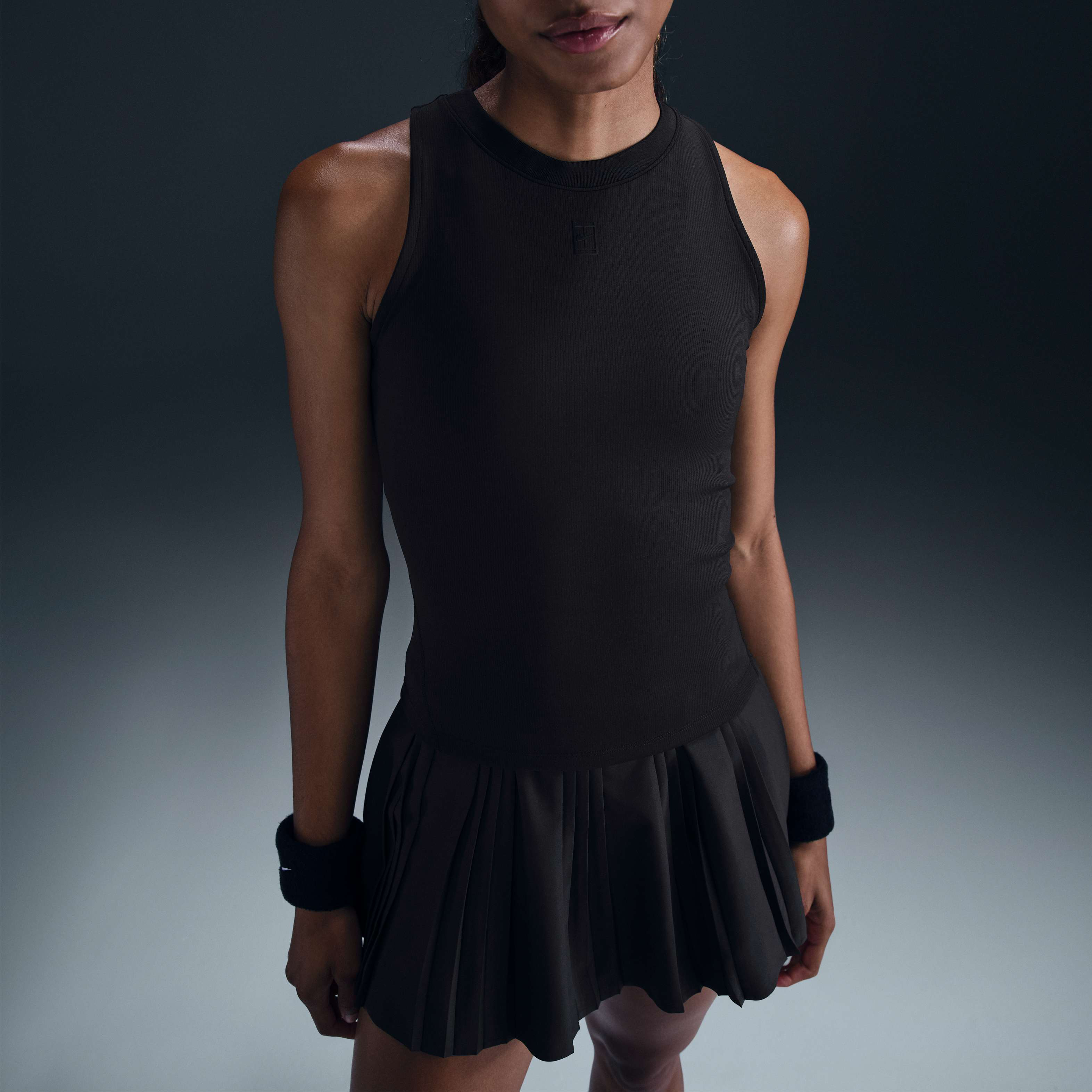 NikeCourt Advantage image number 5