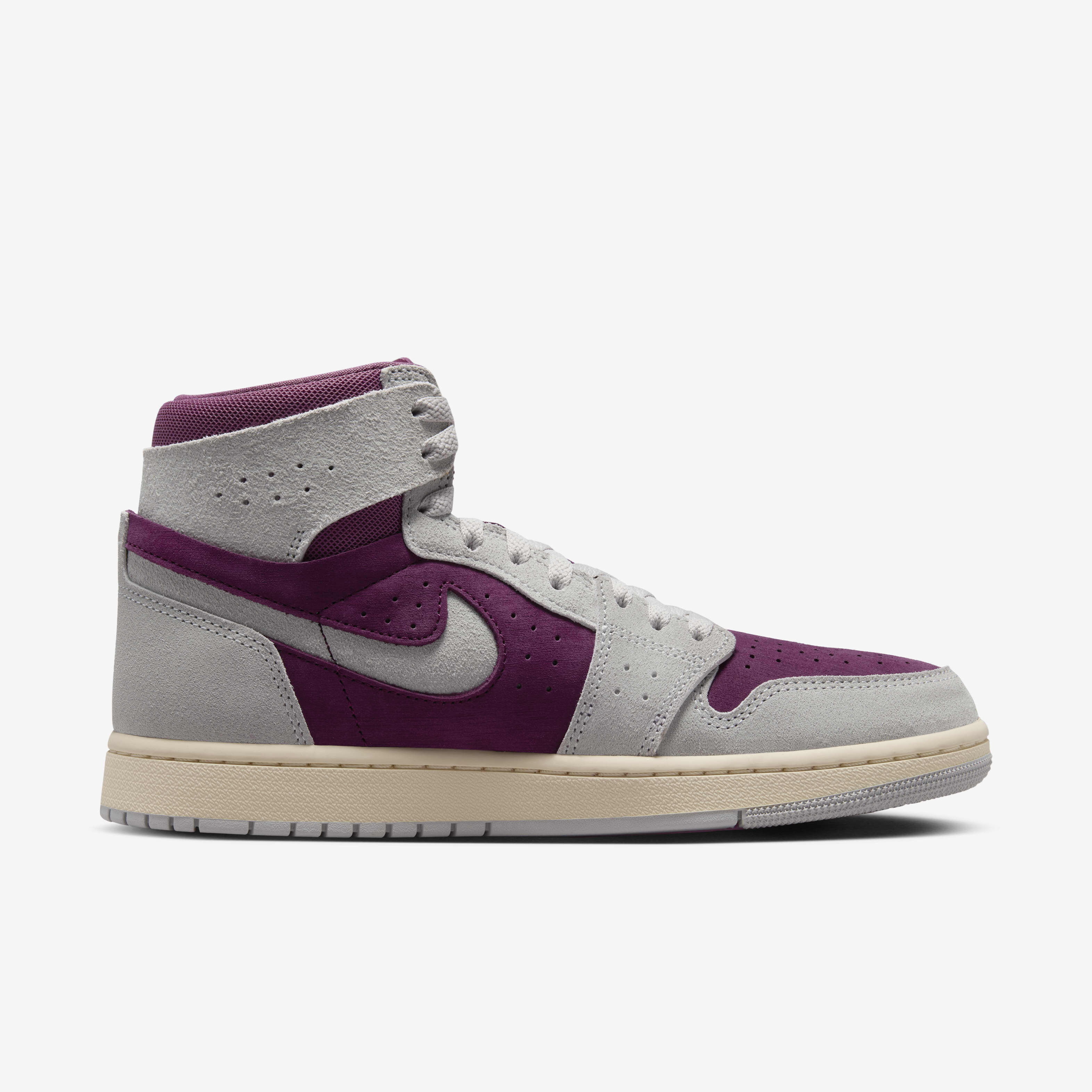 Buy Air Jordan 1 Air Zoom CMFT 2 Women s Shoes Nike UAE Official