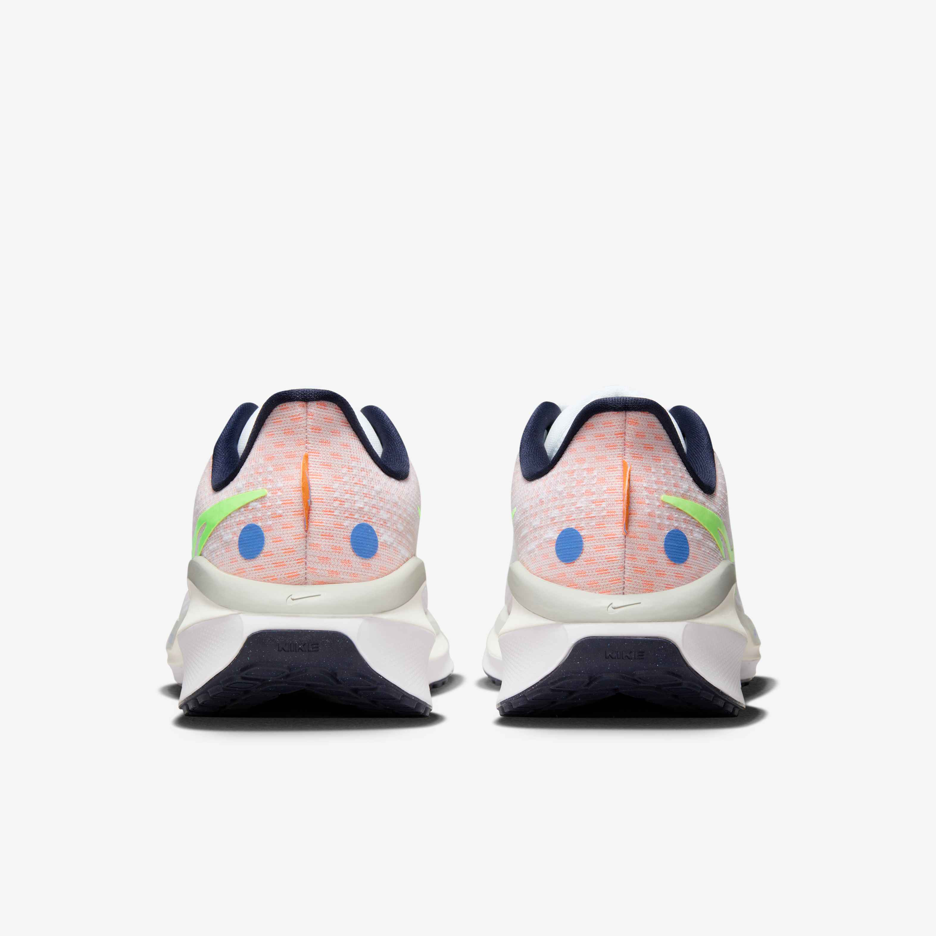 Nike Vomero 17 image number 5