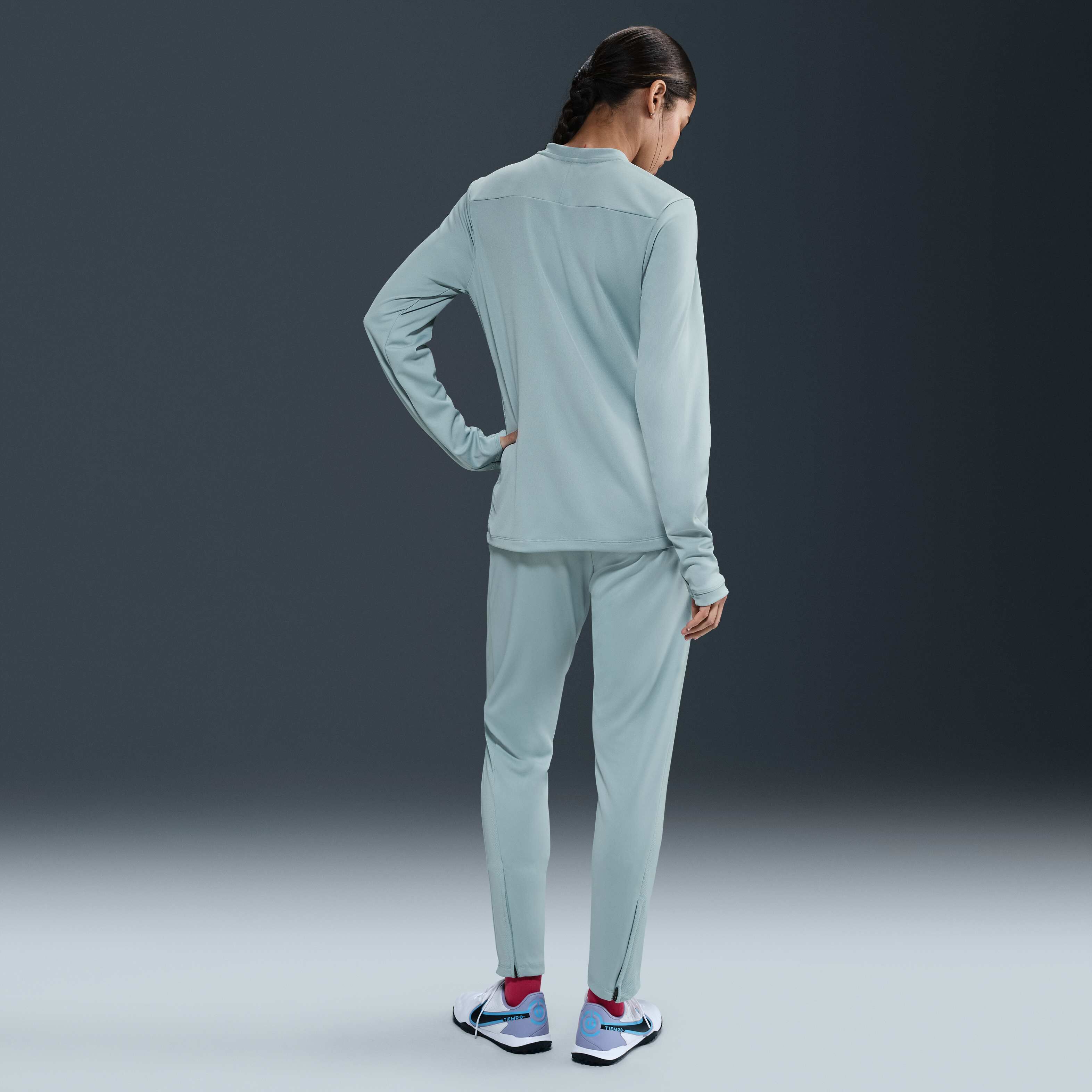 نايكي أكاديمي image number 4