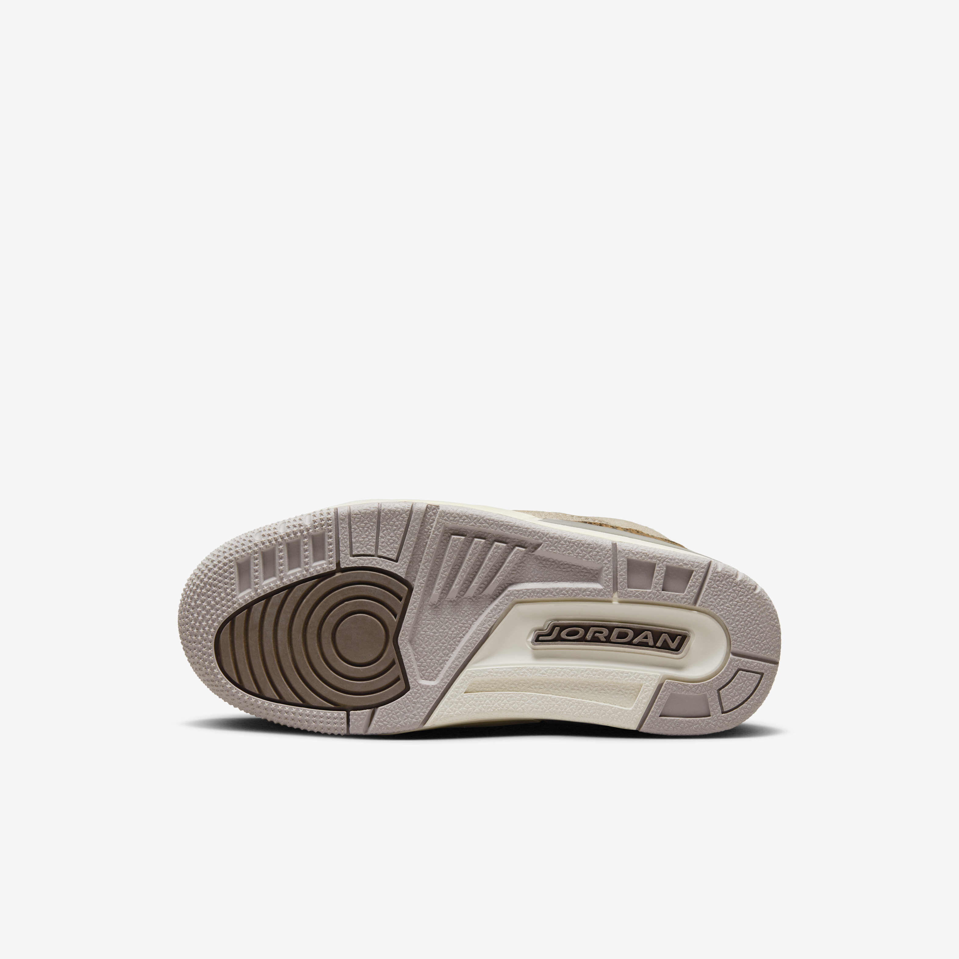Jordan 3 Retro 'Medium Olive' image number 1