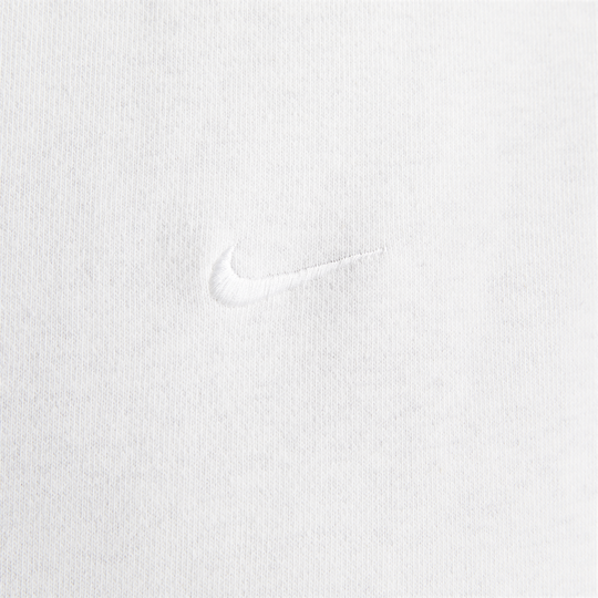 Nike Solo Swoosh