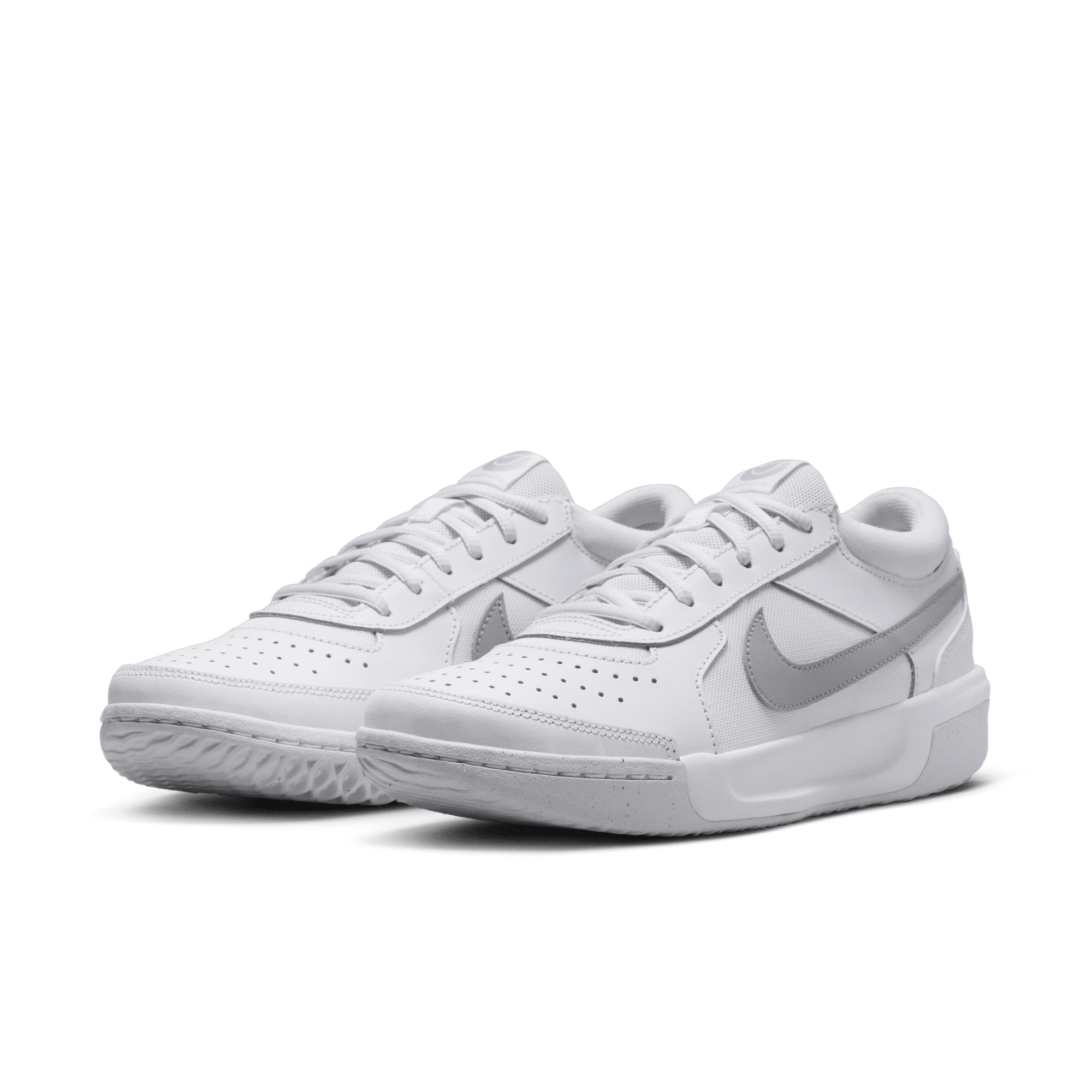Nike court lite women's tennis shoes 2025