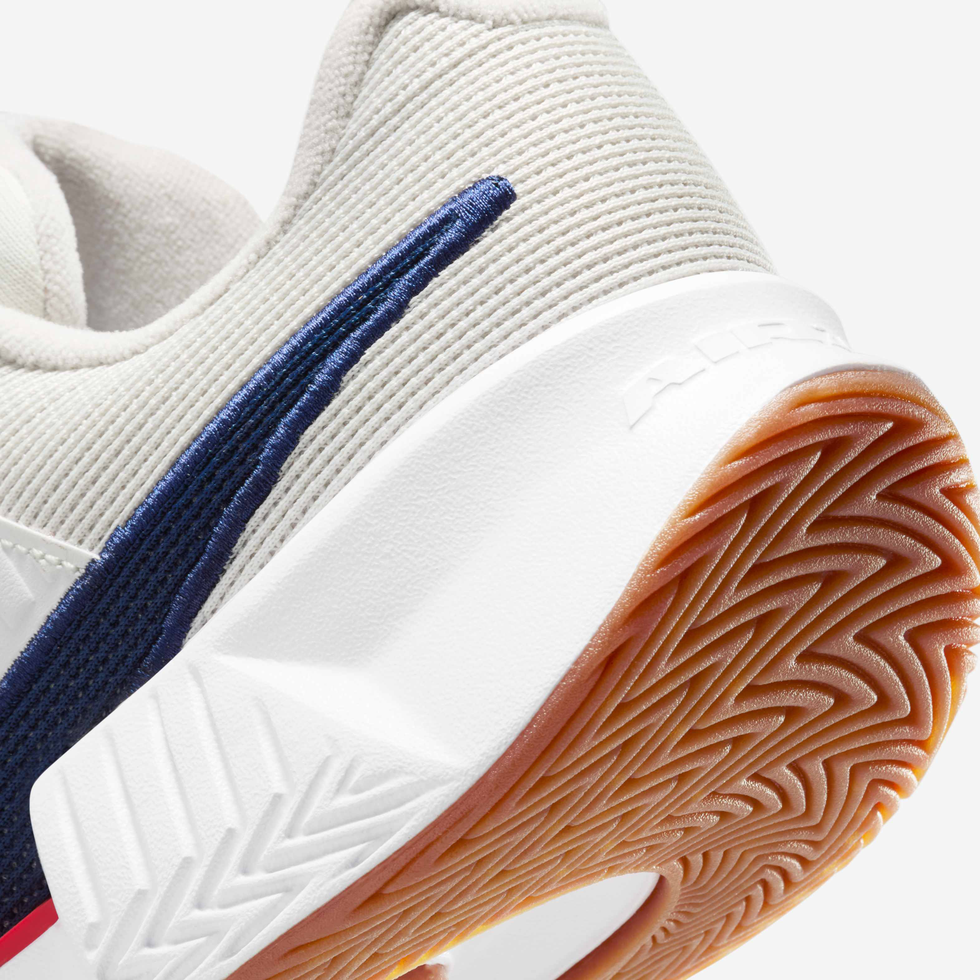 نايكي GP تشالنج برو image number 7