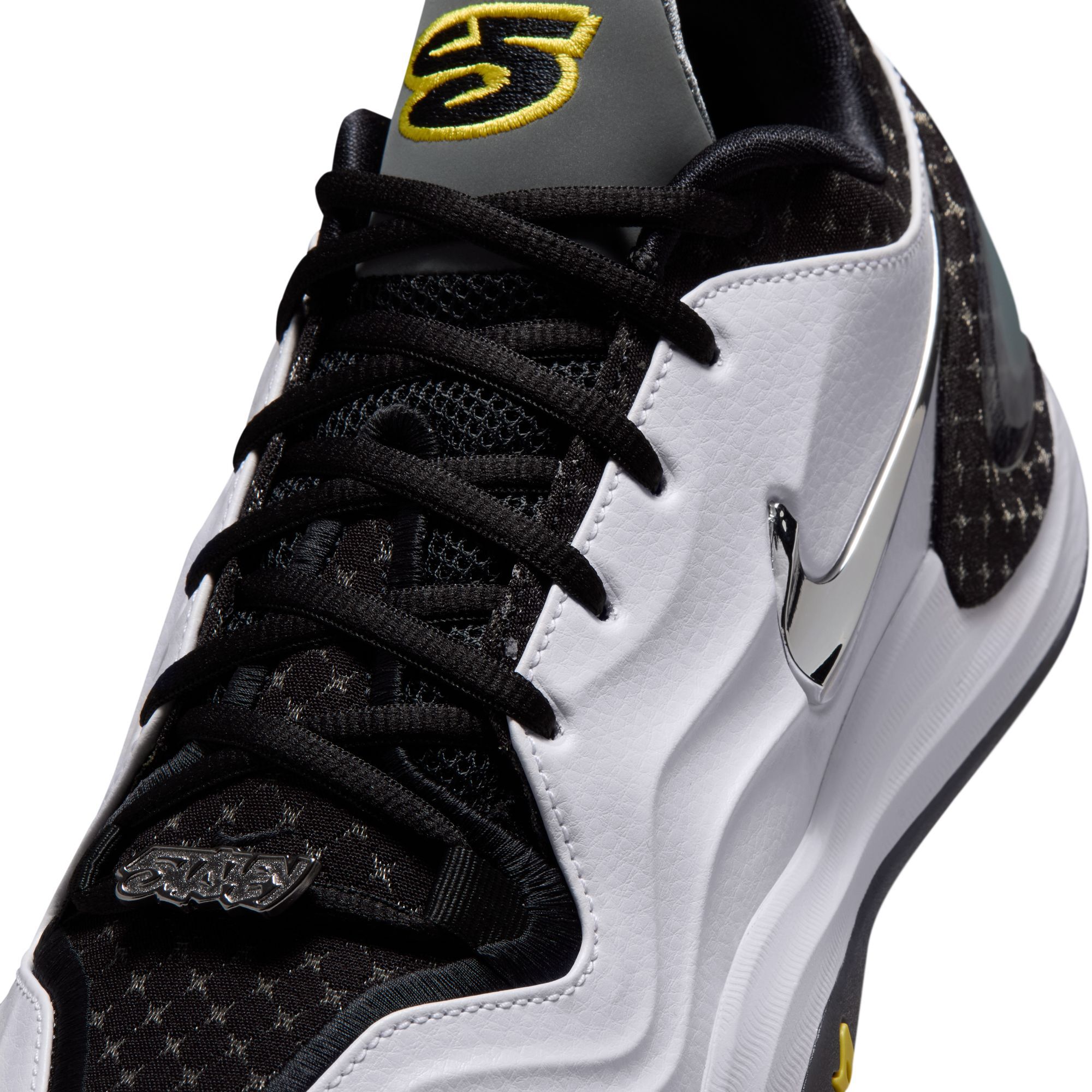 A'Two "Dawn Staley" image number 8
