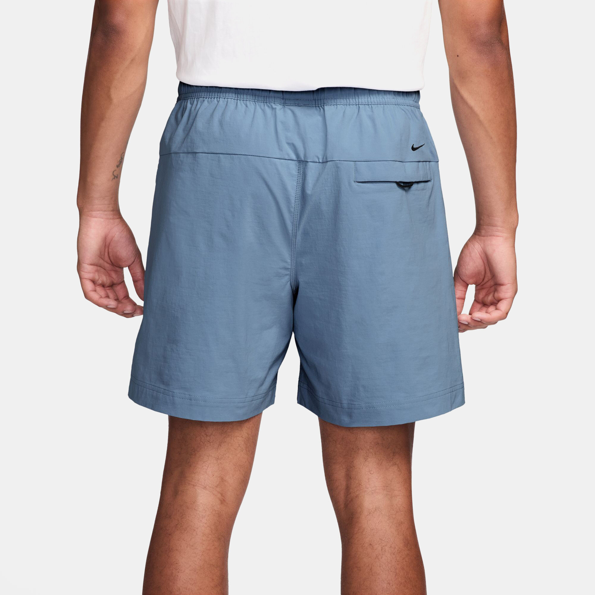 نايكي تك image number 1