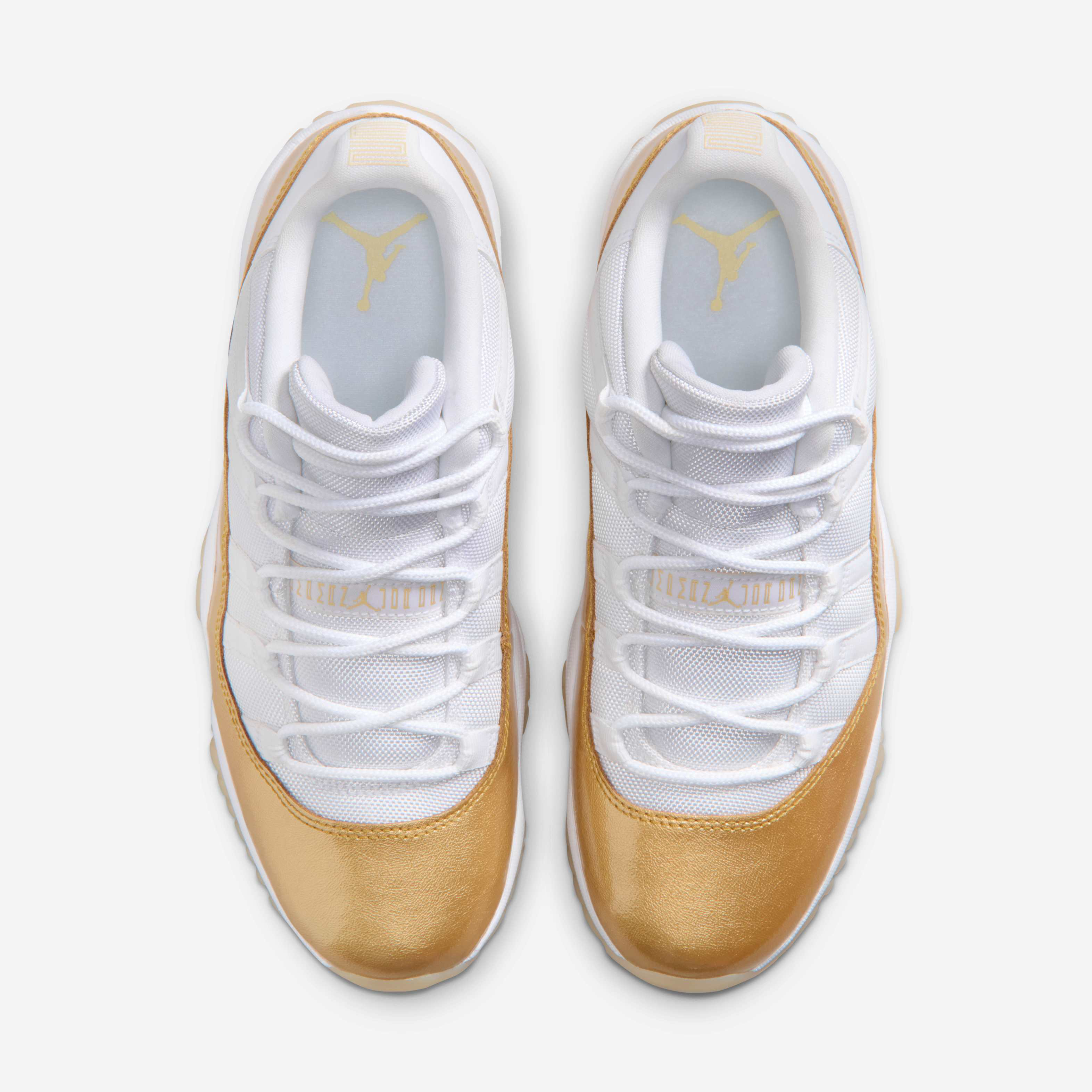 Air Jordan 11 Low 'Mother's Day' image number 3