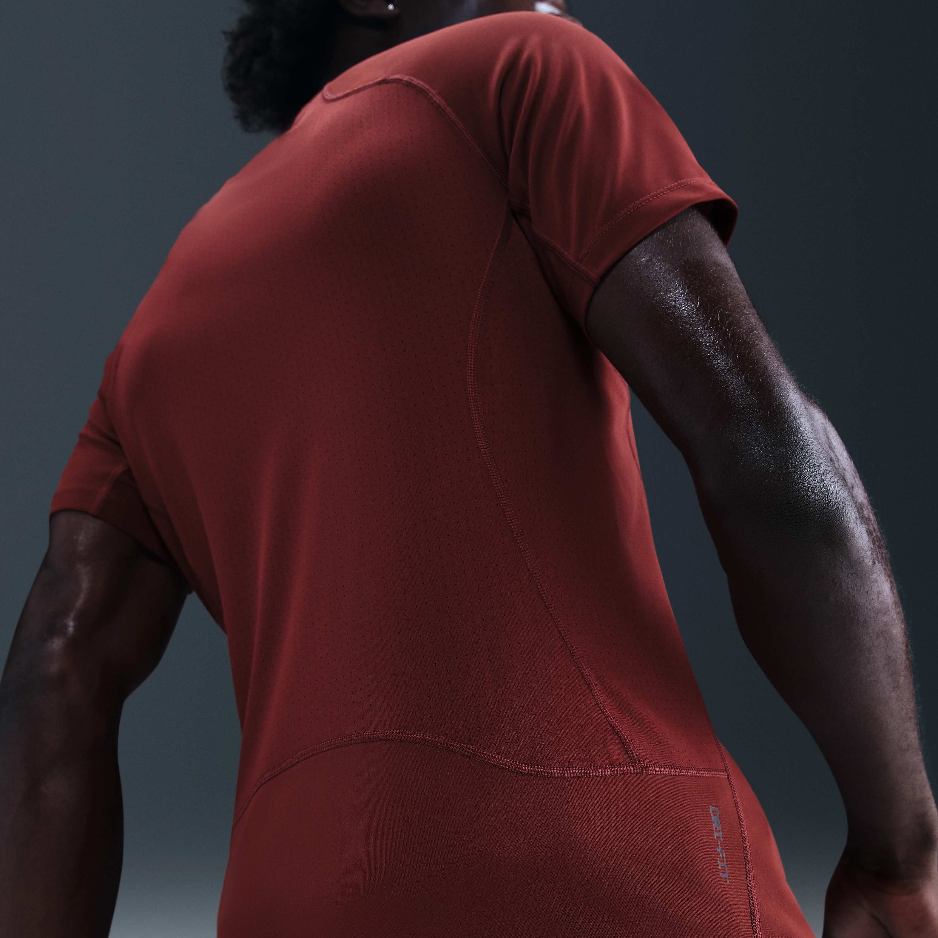 Nike Pro Training image number 1