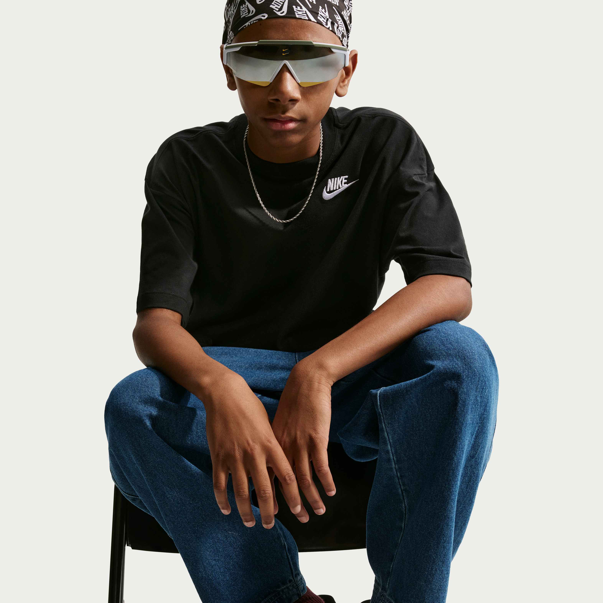 Zoom image