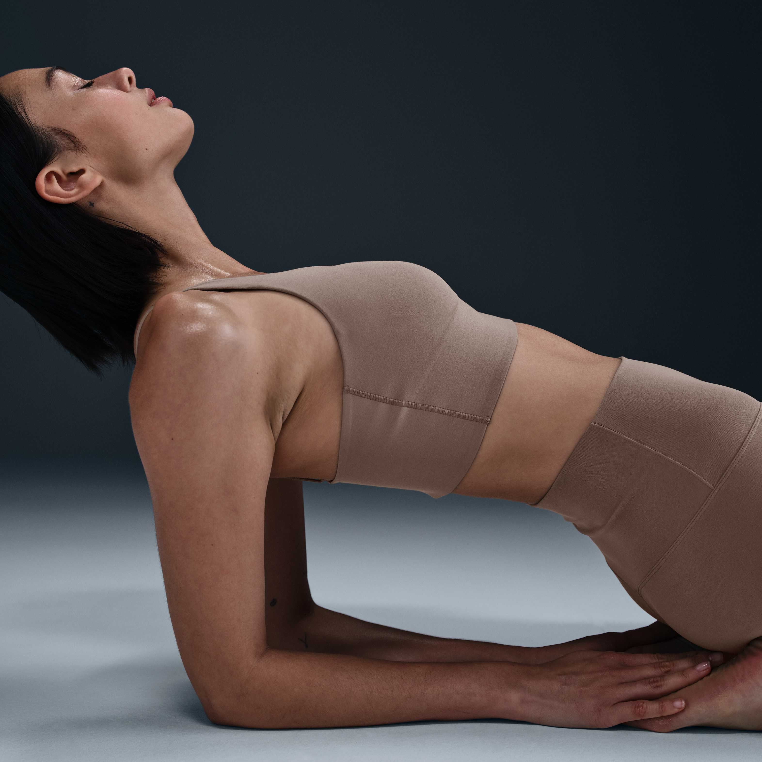 نايكي اليت ميديوم سابورت image number 2