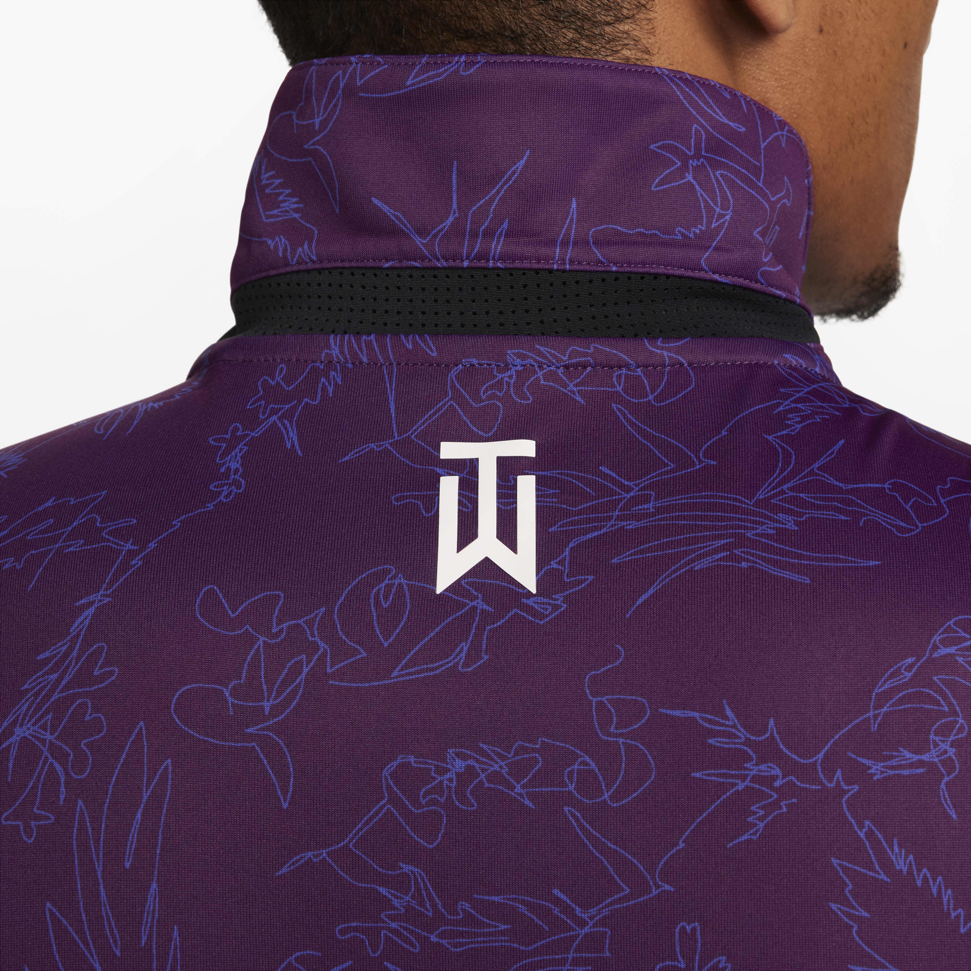 Buy Tiger Woods Men s Nike Dri FIT ADV Golf Polo Nike UAE Official