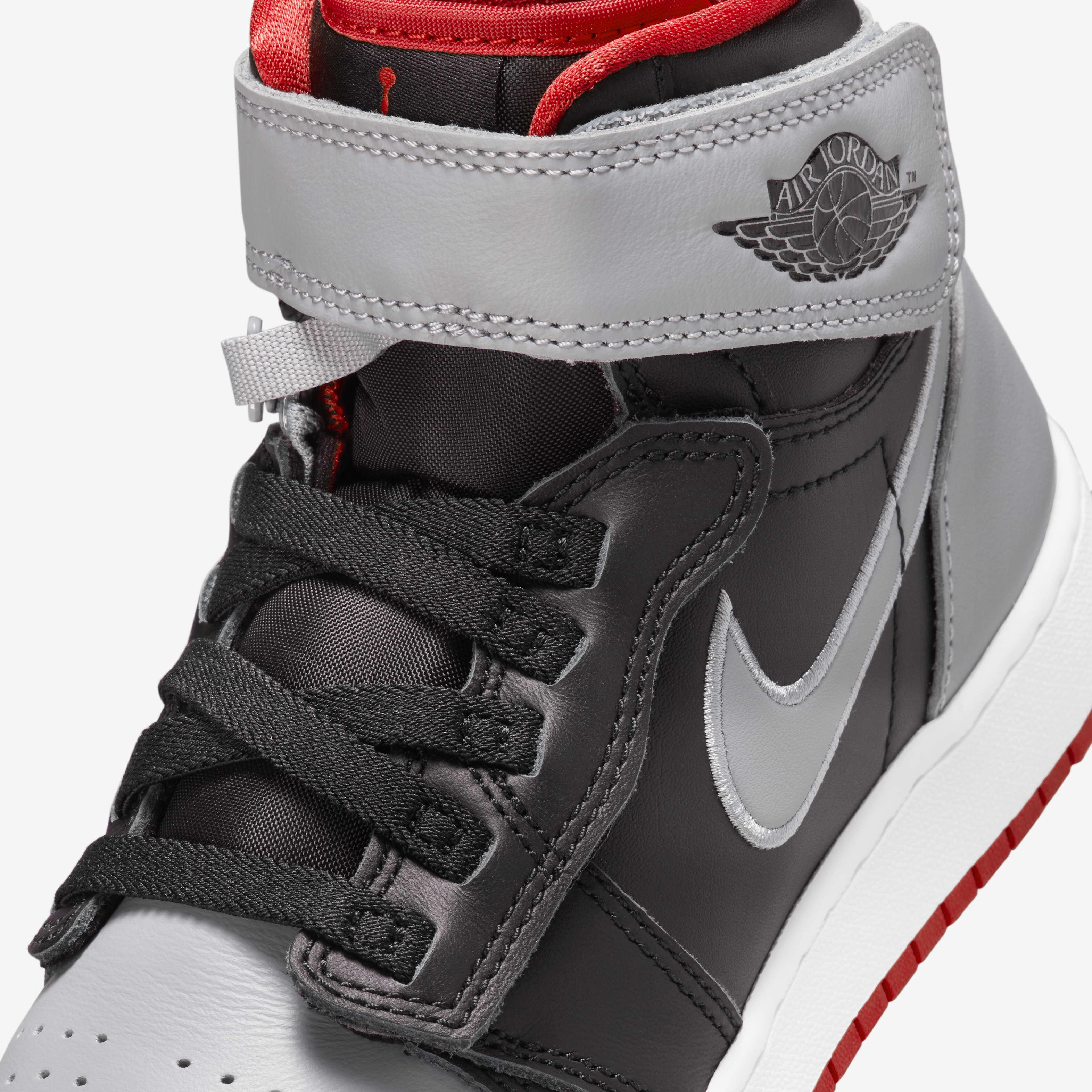 Air Jordan 1 Hi FlyEase image number 6