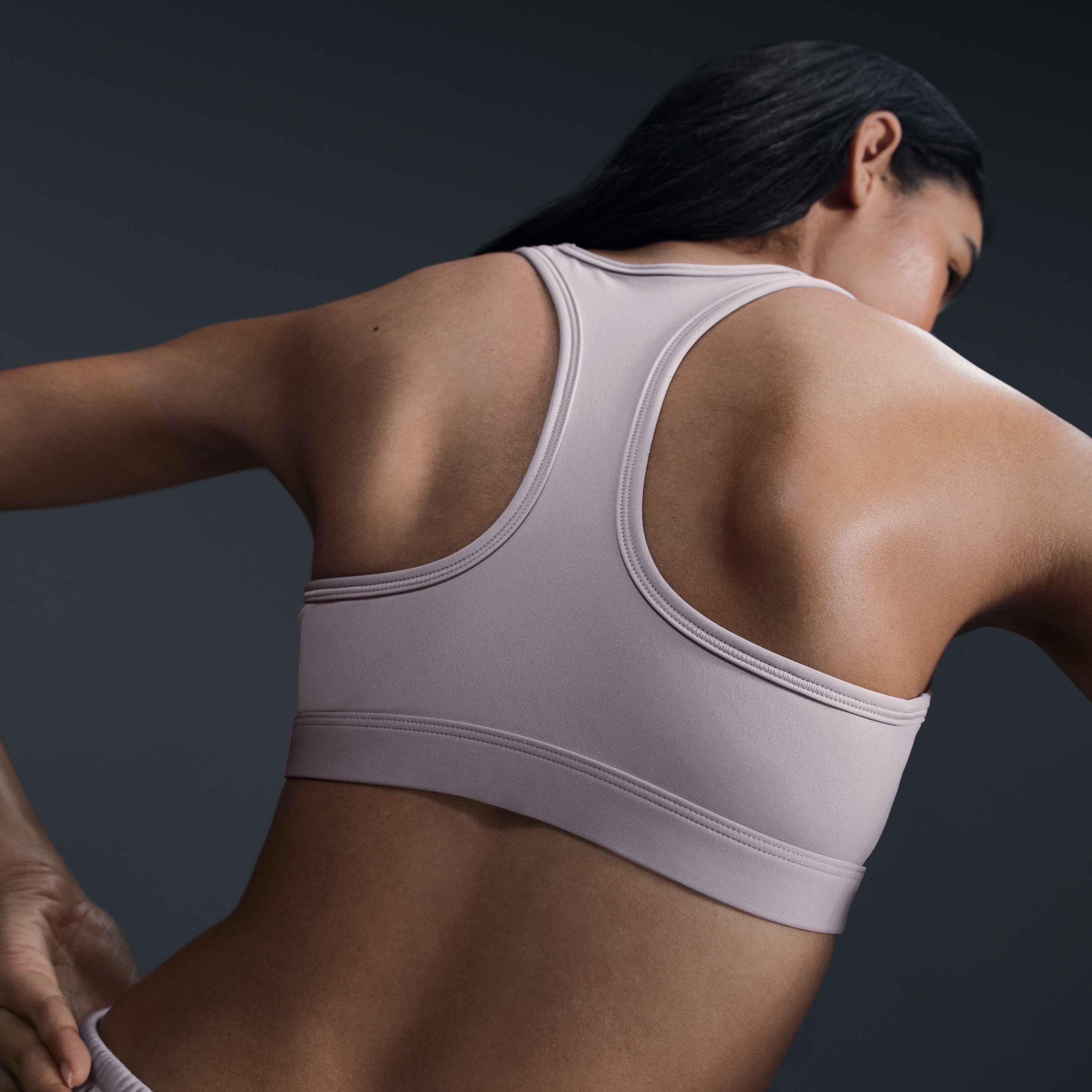 نايكي سووش بدعم متوسط image number 2