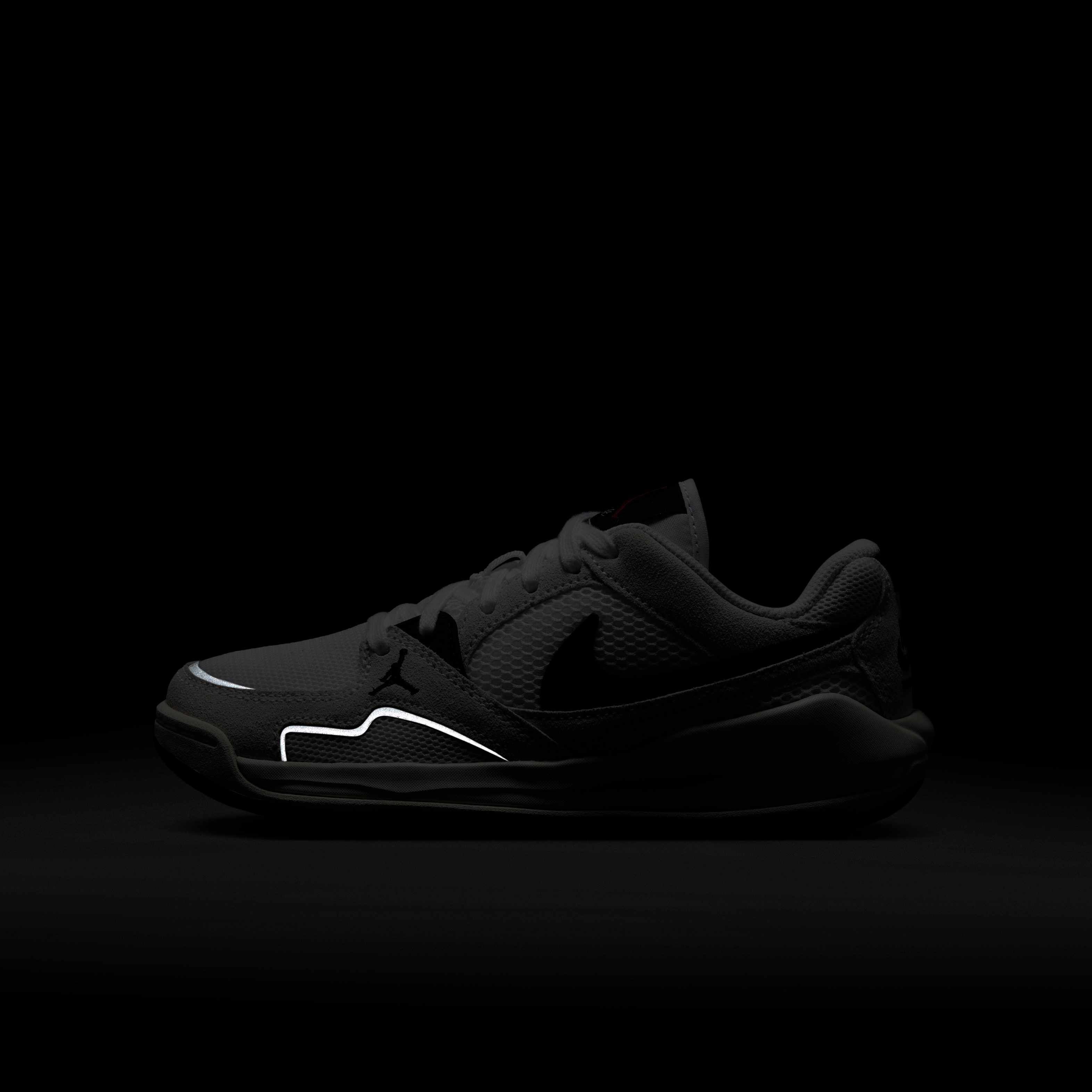 جوردن كمفرت ايرا image number 9