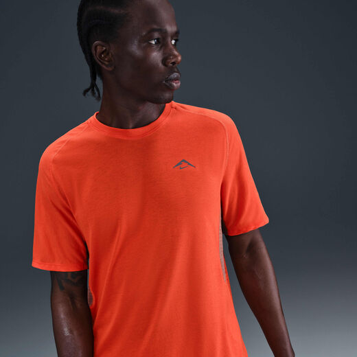 Shorts & Tees-Nike, Nike Trail Solar Chase, Men's Dri-FIT ADV Short-Sleeve Running Top