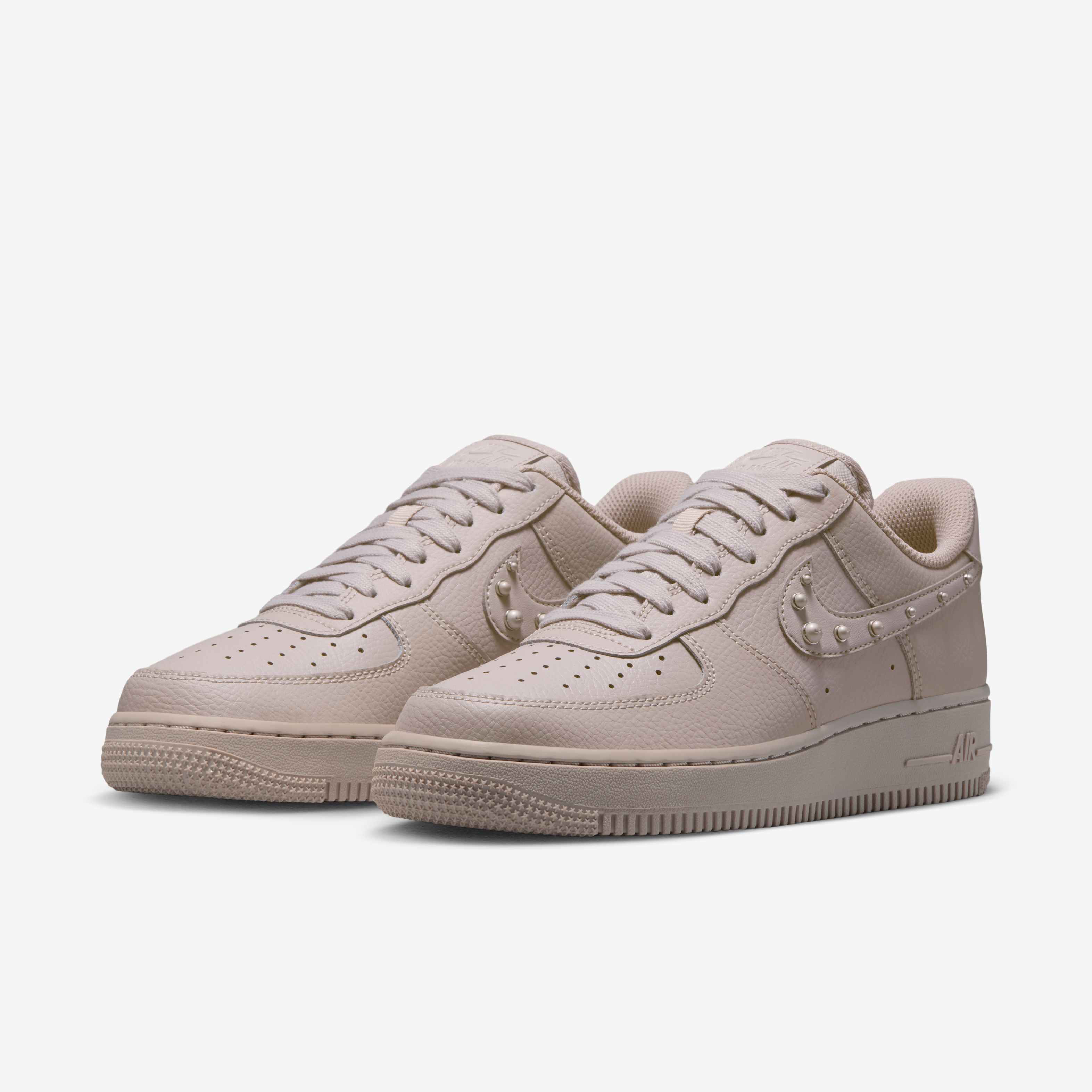 Nike Air Force 1 '07 image number 4