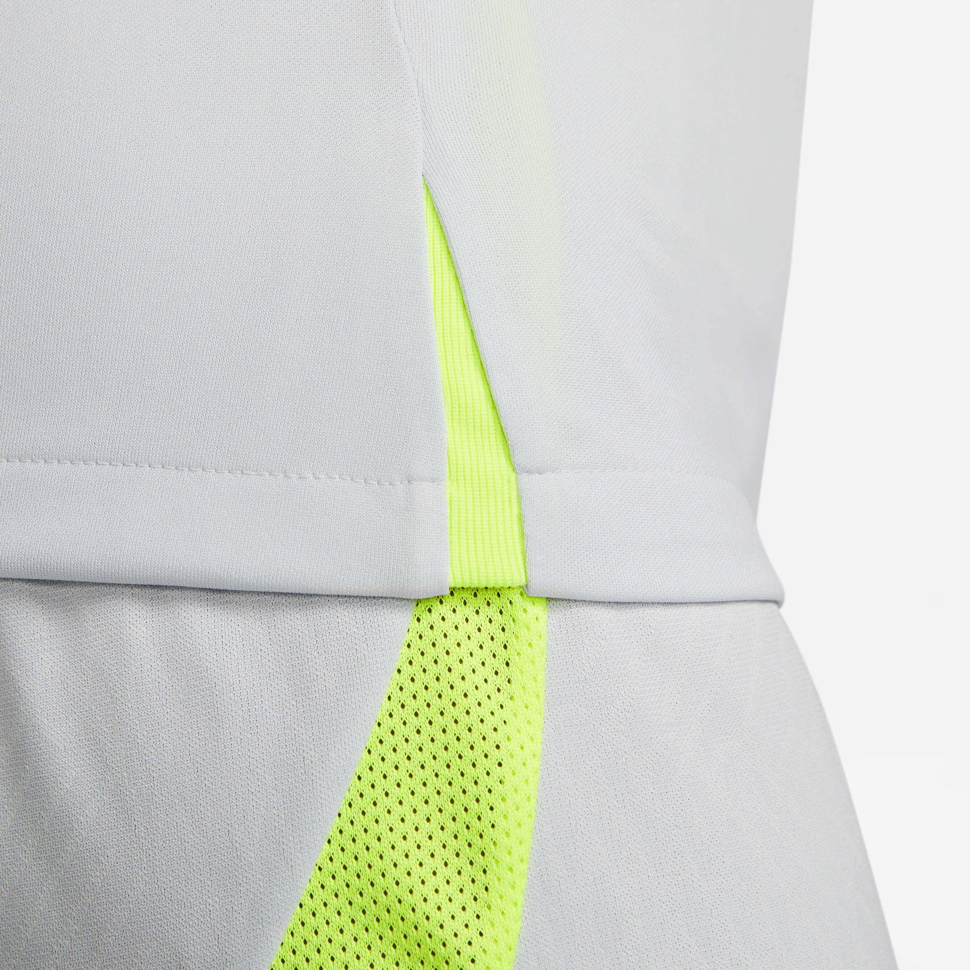 نايكي دراي-فِت سترايك image number 4